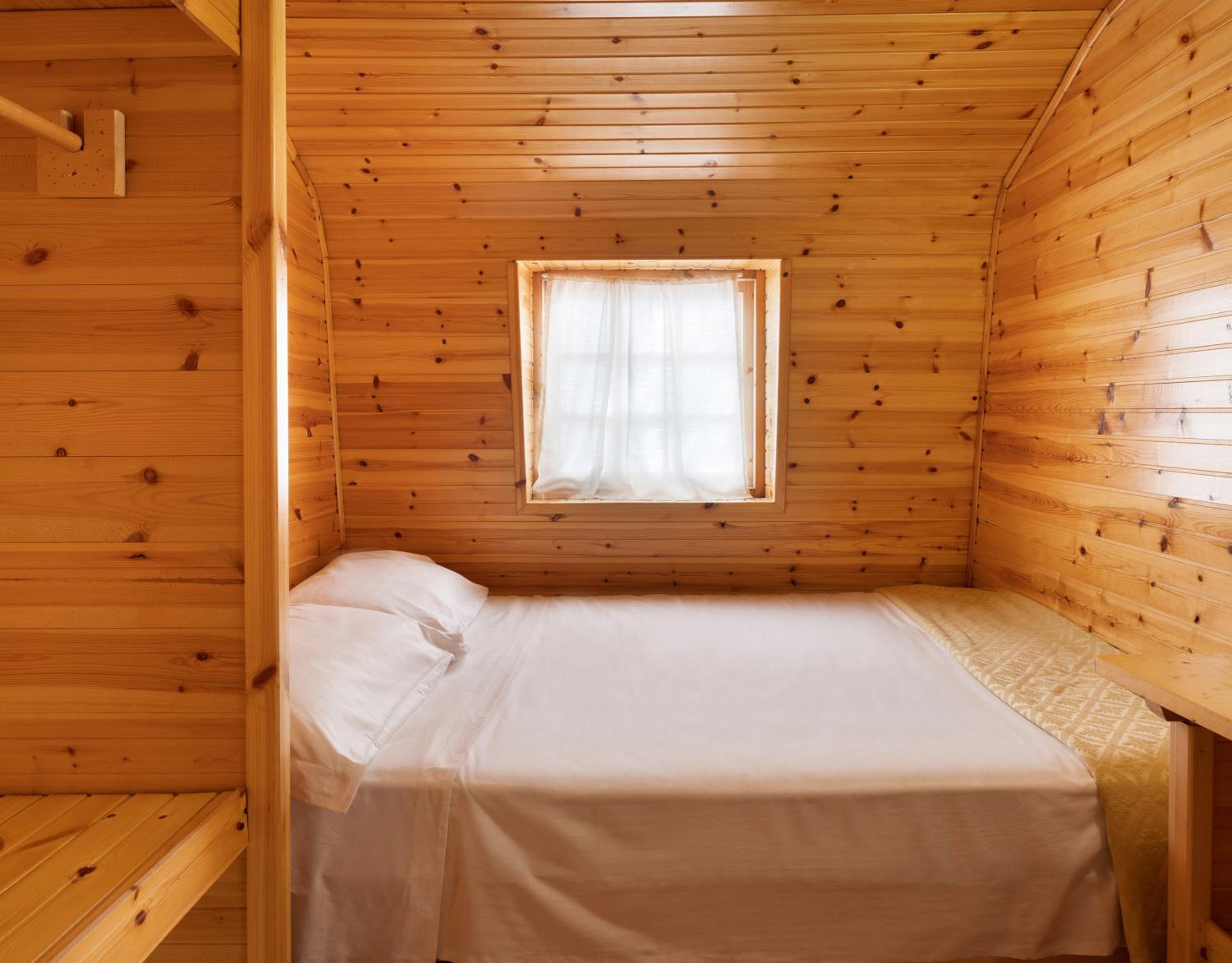 Two-Bedroom Chalet - A/C Extra Charge - Photo 1