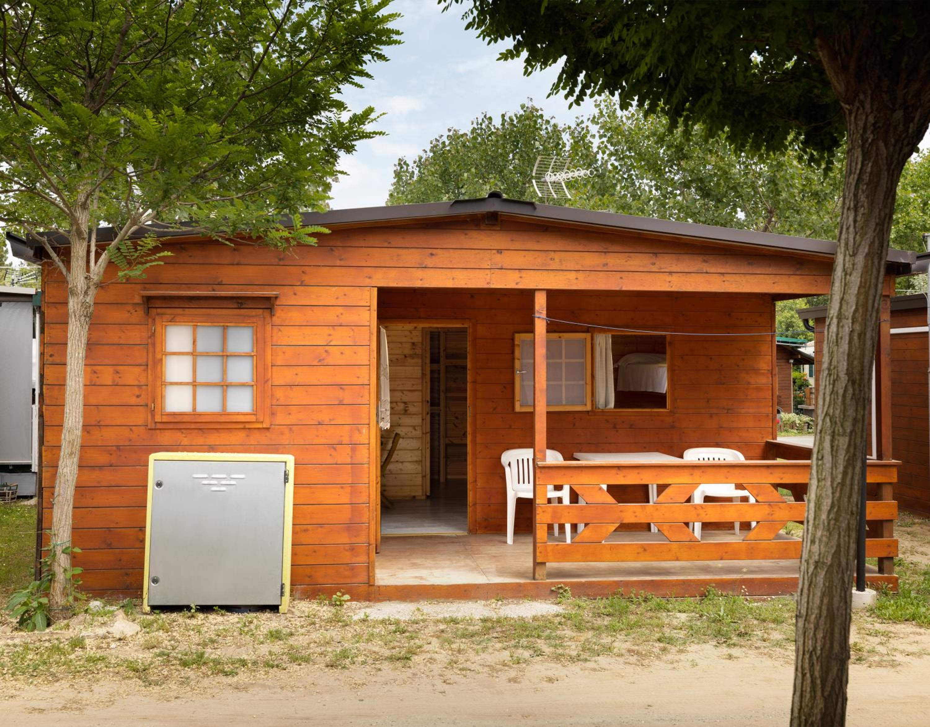 Two-Bedroom Chalet - A/C Extra Charge - Photo 8