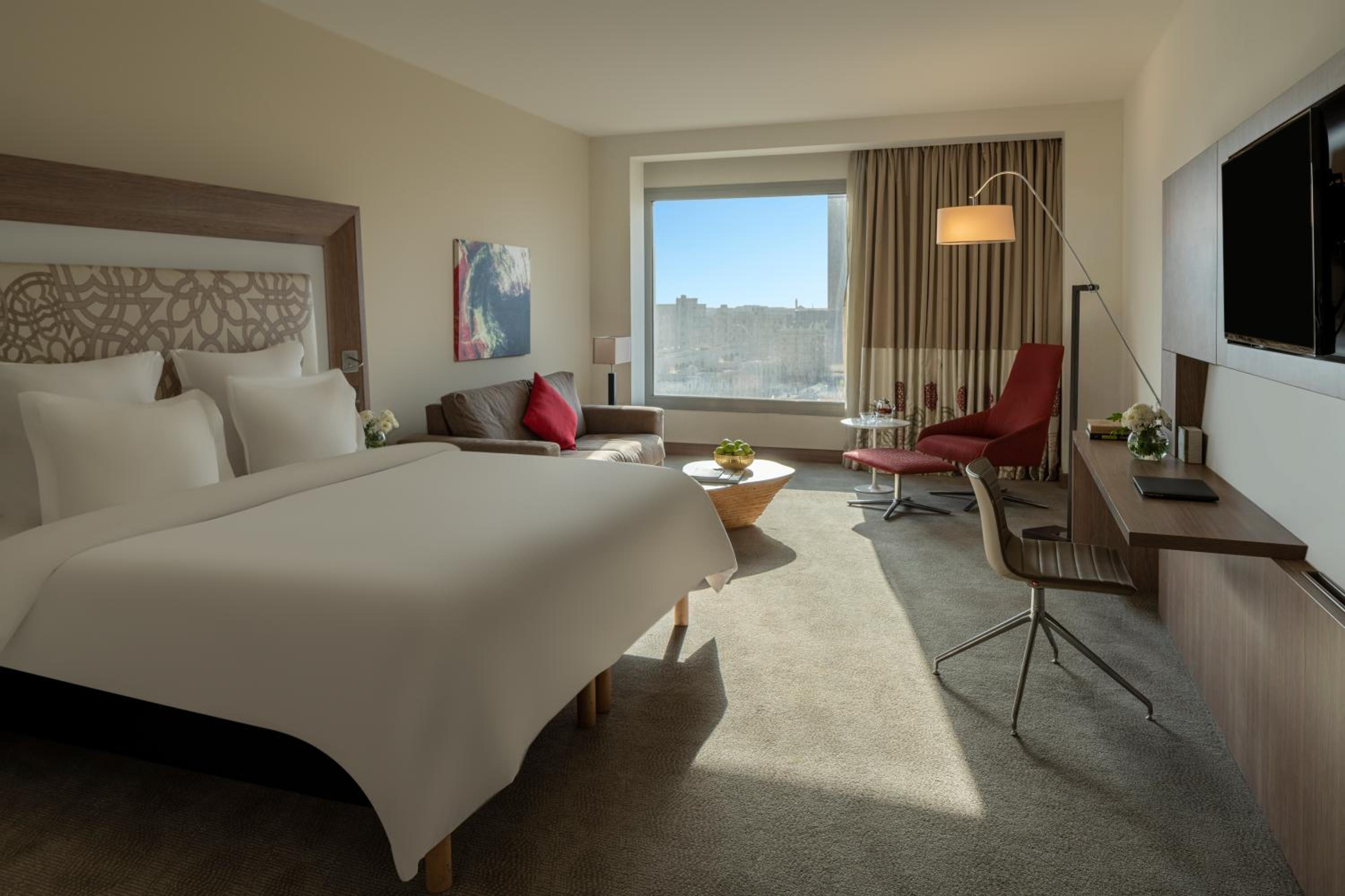 Deluxe Room With 2 Single Beds And 1 SofaÂ´ - Photo 1