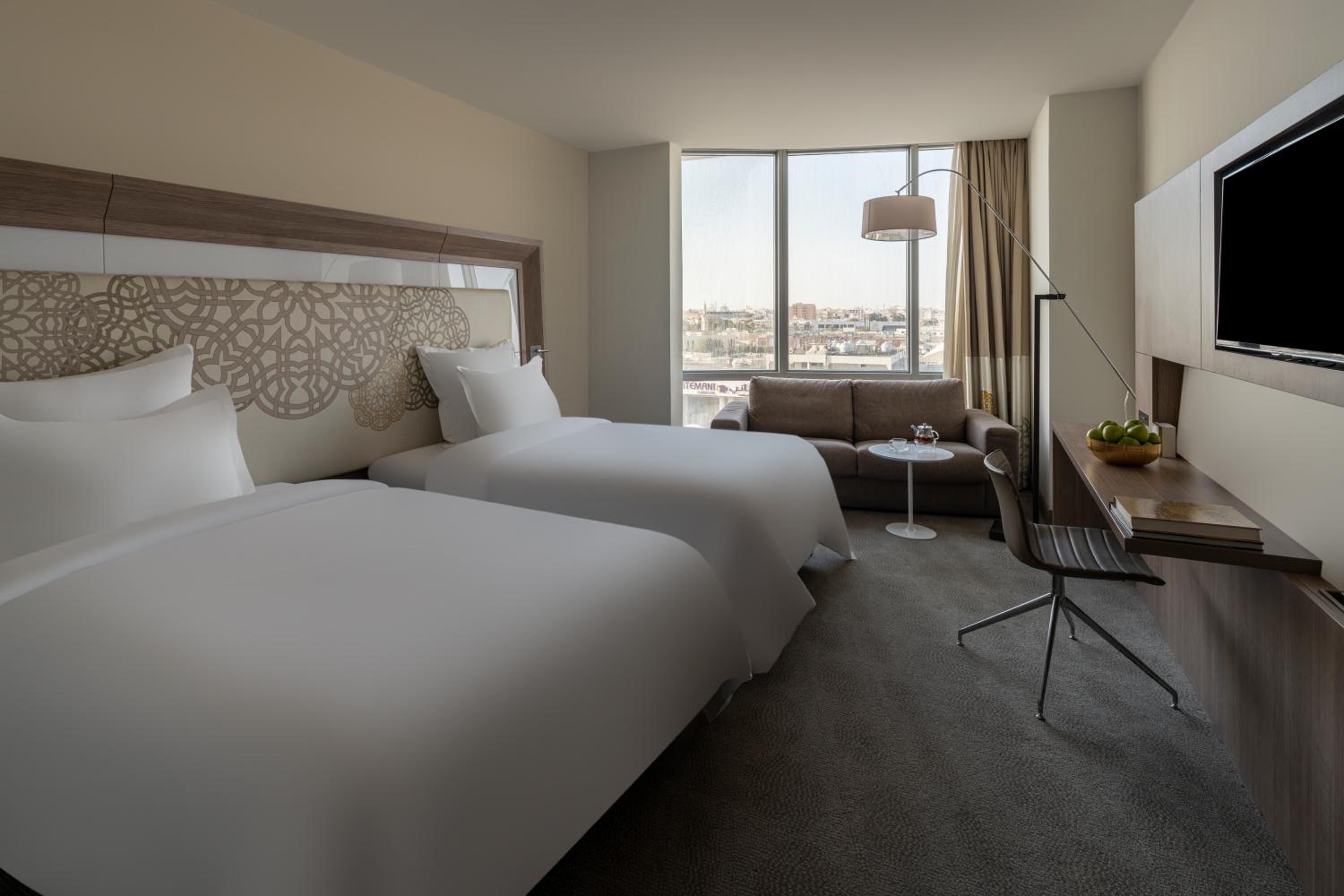 Deluxe Room With 2 Single Beds And 1 SofaÂ´ - Photo 2