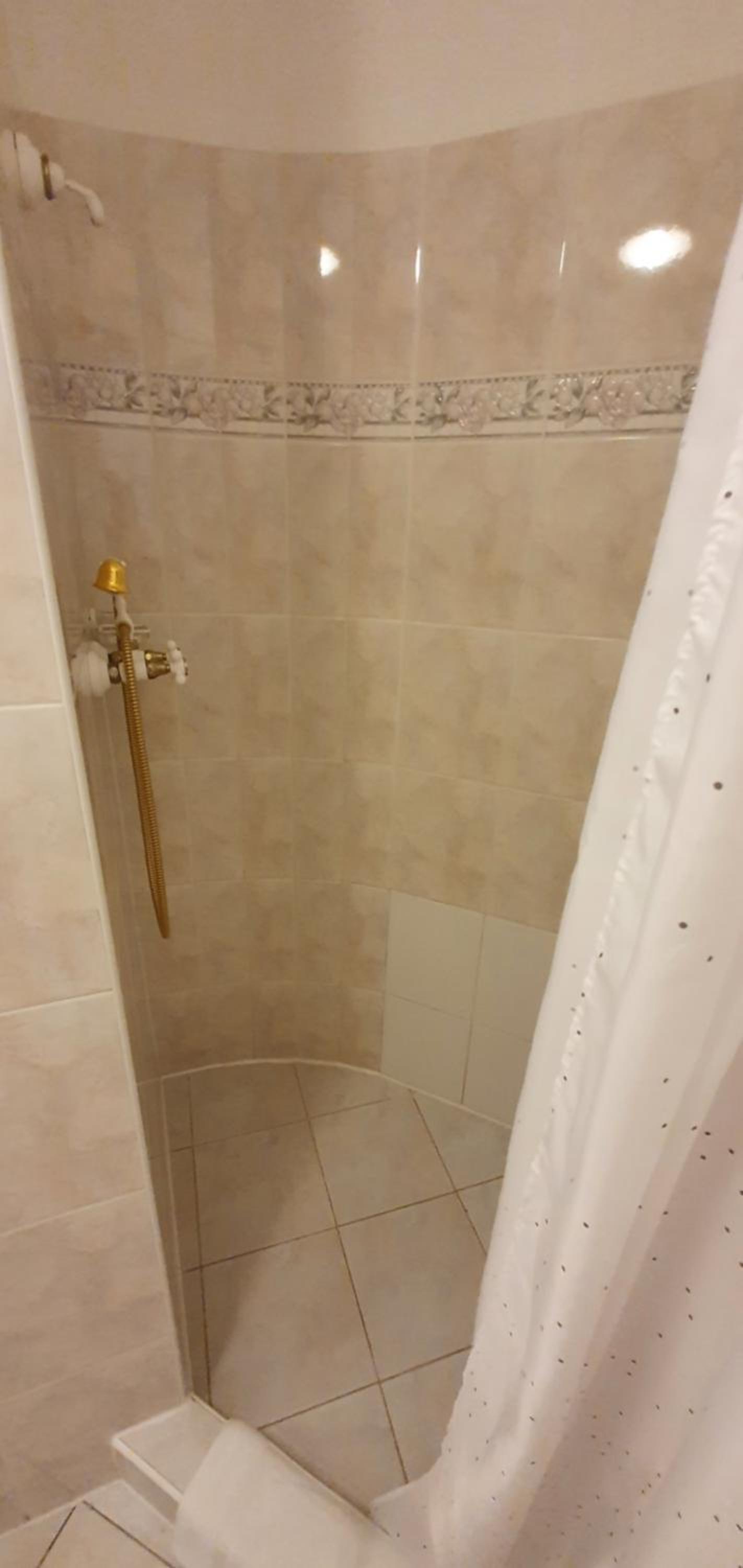Deluxe Double or Twin Room photo 3