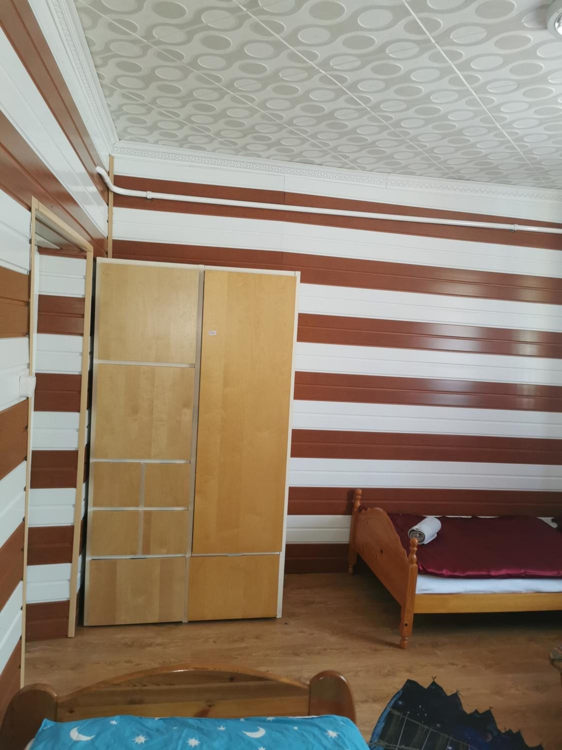 Basic Triple Room with Shared Bathroom