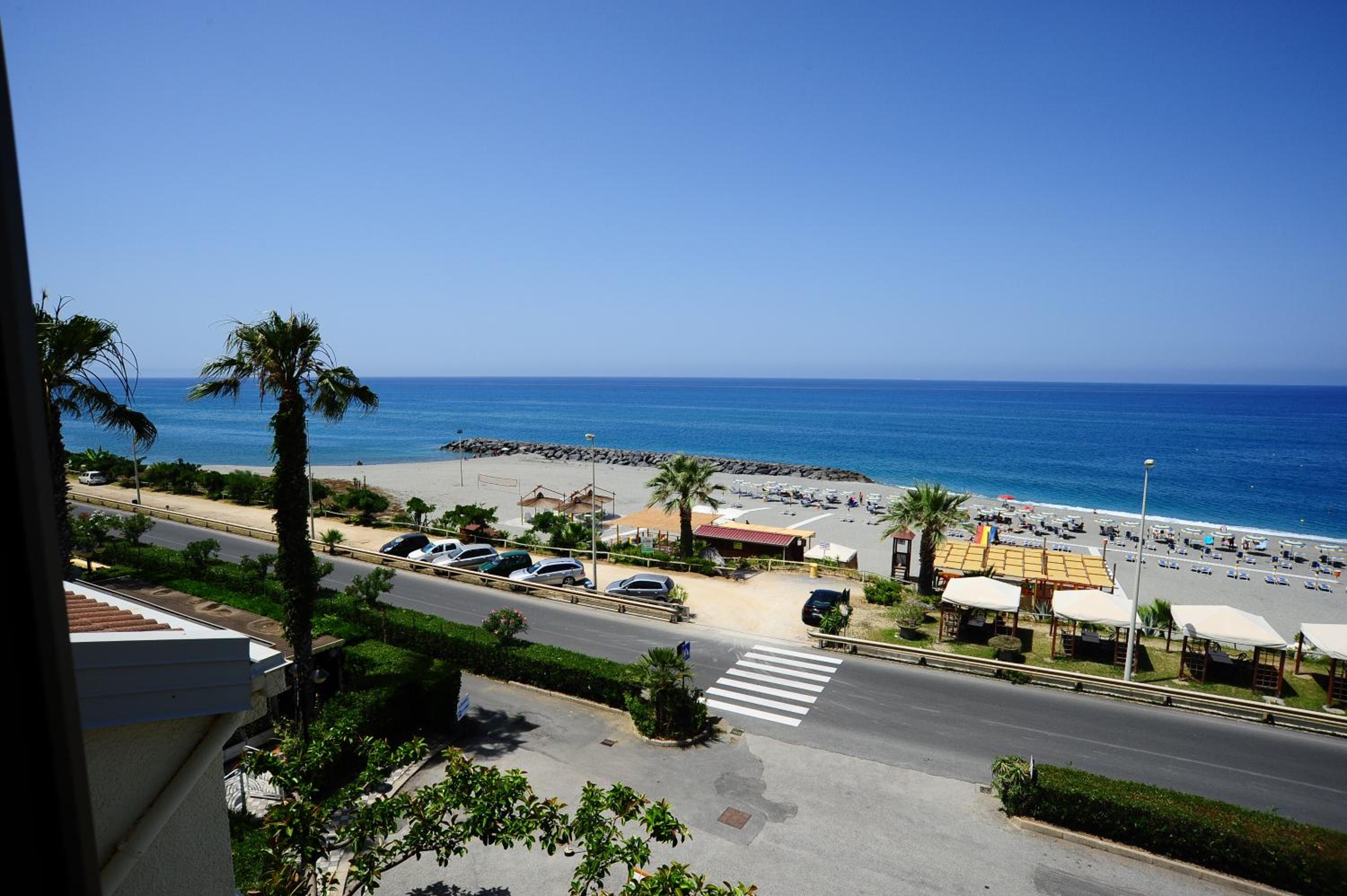 Triple Room with Sea View photo 2