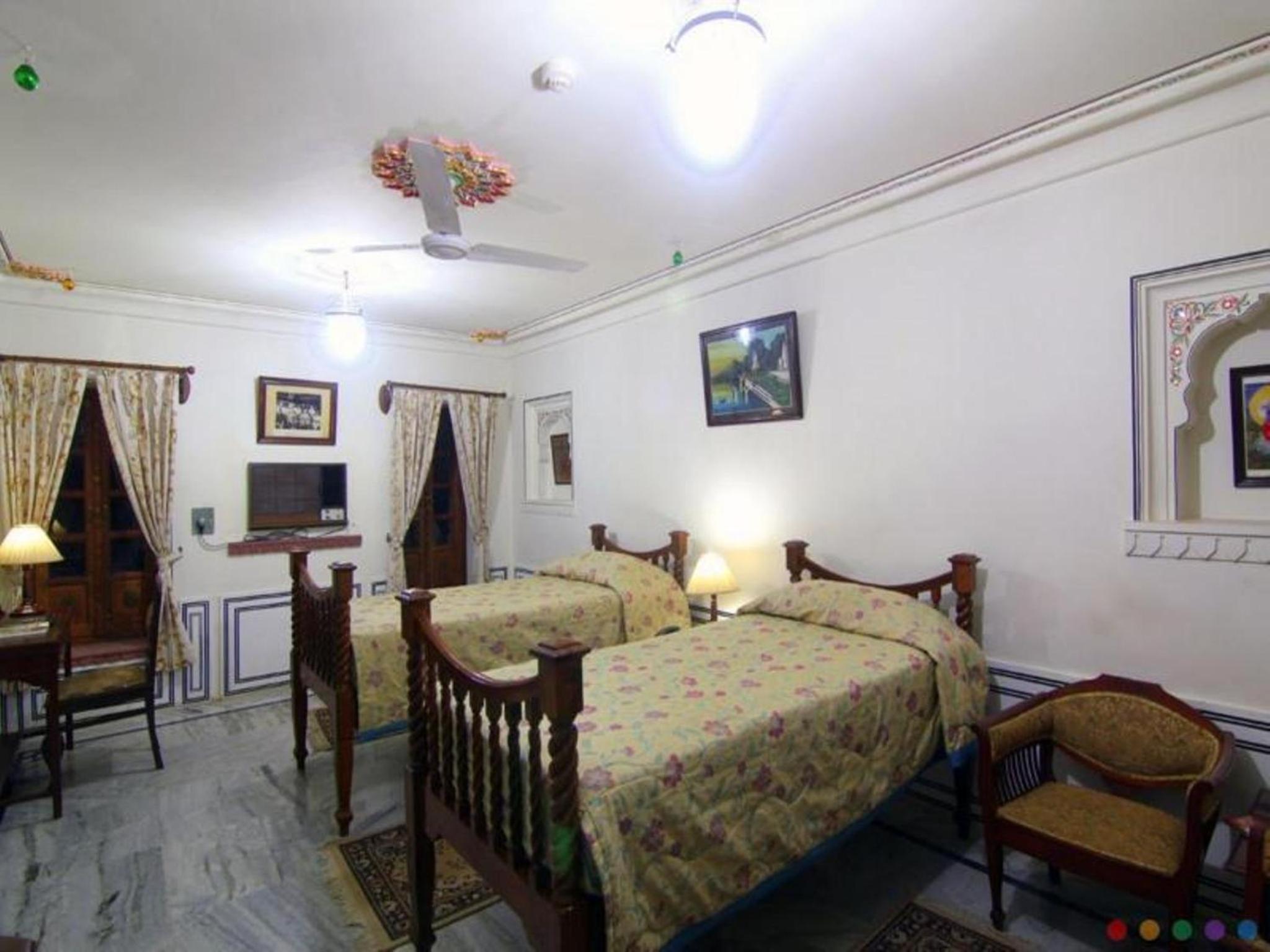Superior Deluxe Double or Twin Room  - Photo 5