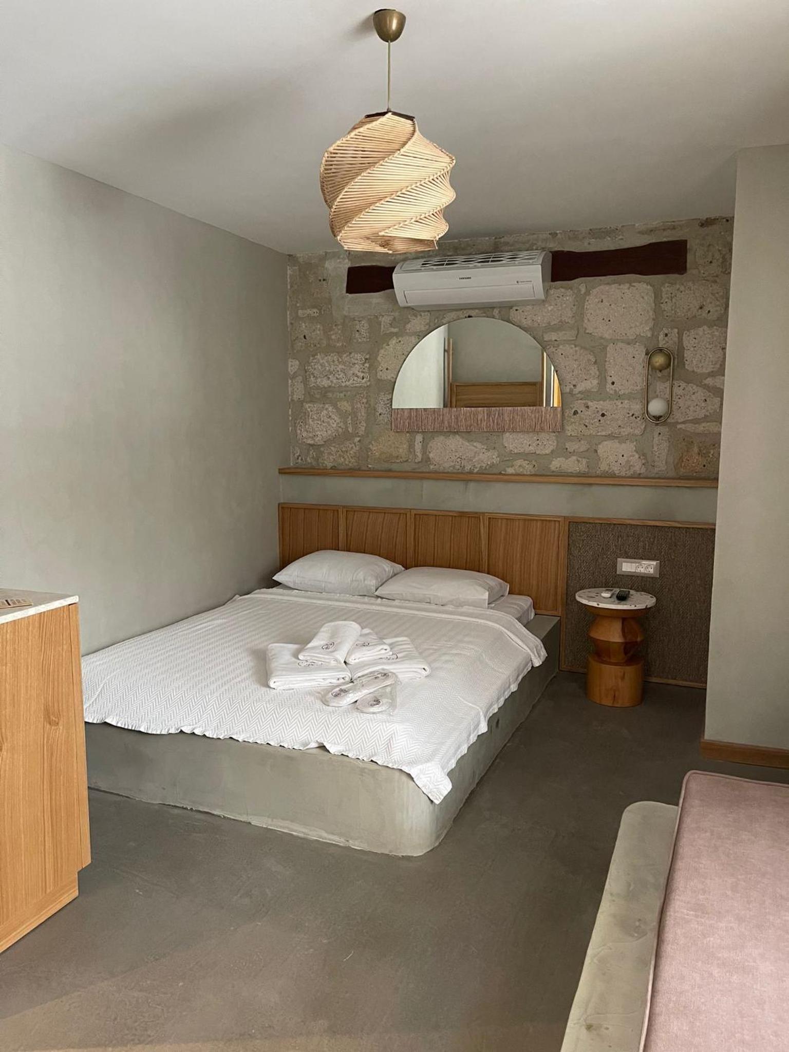 Comfort Triple Room with Shower photo 2