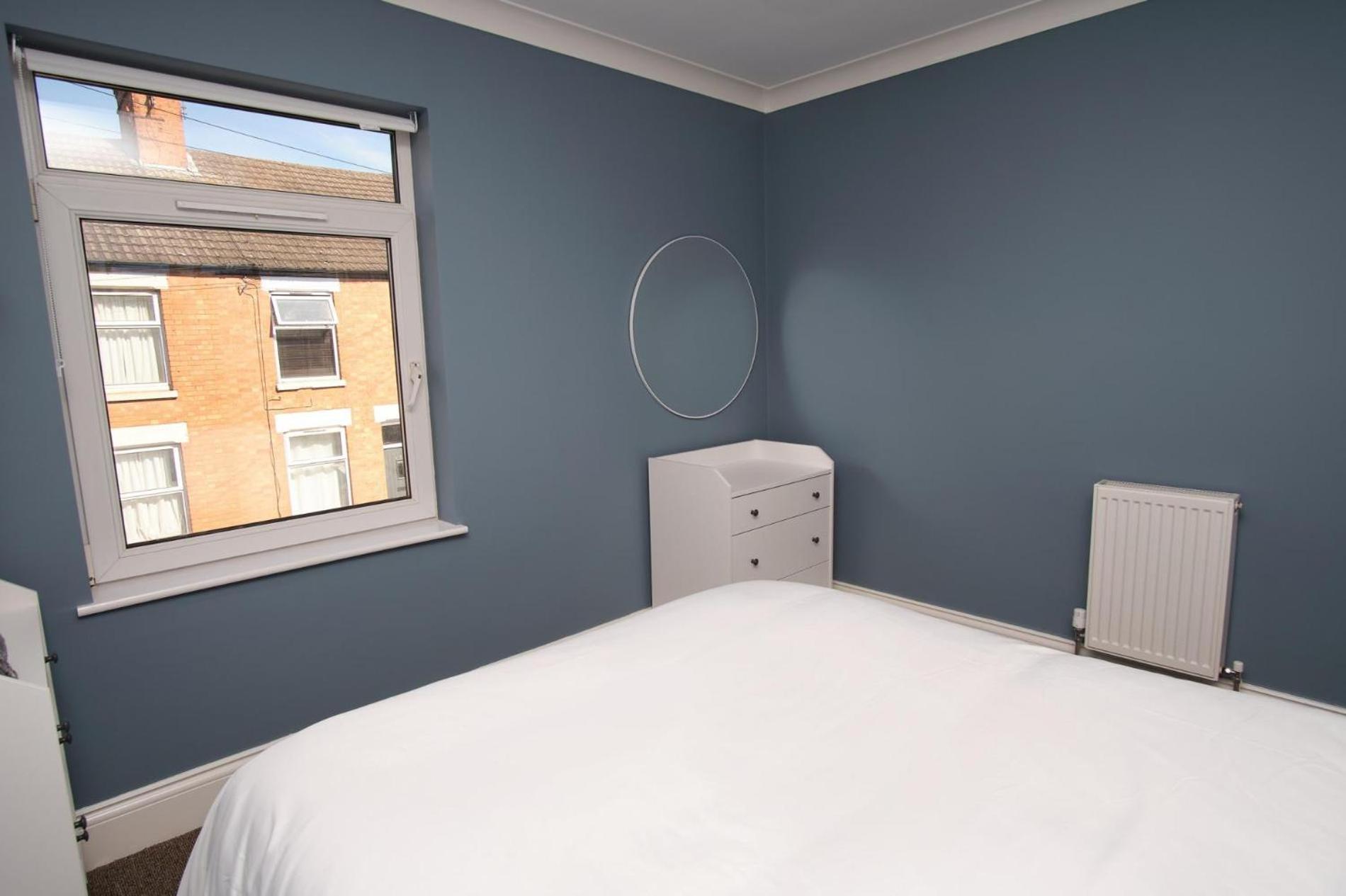 Two-Bedroom House photo 3