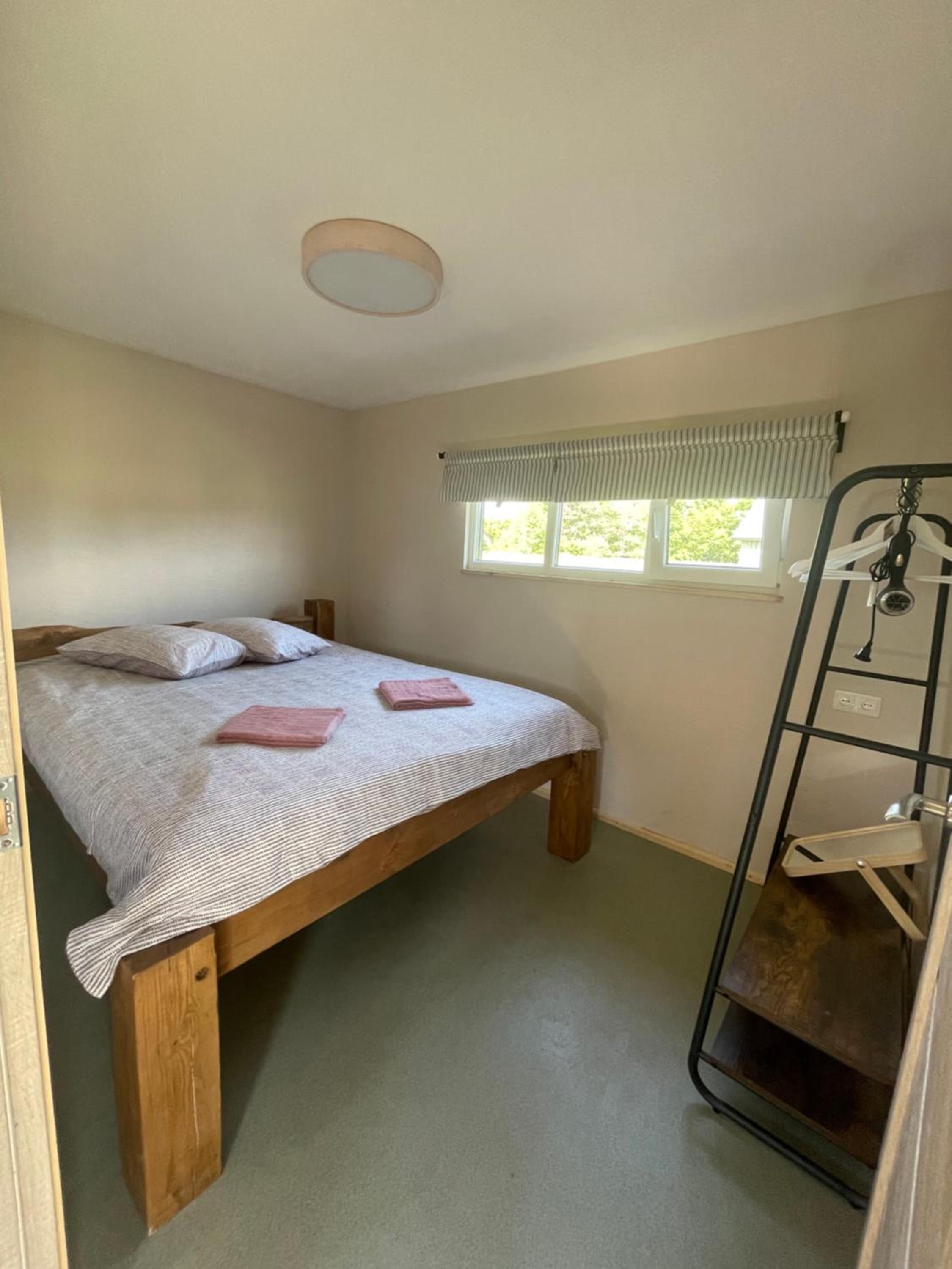 Two-Bedroom House - Photo 20