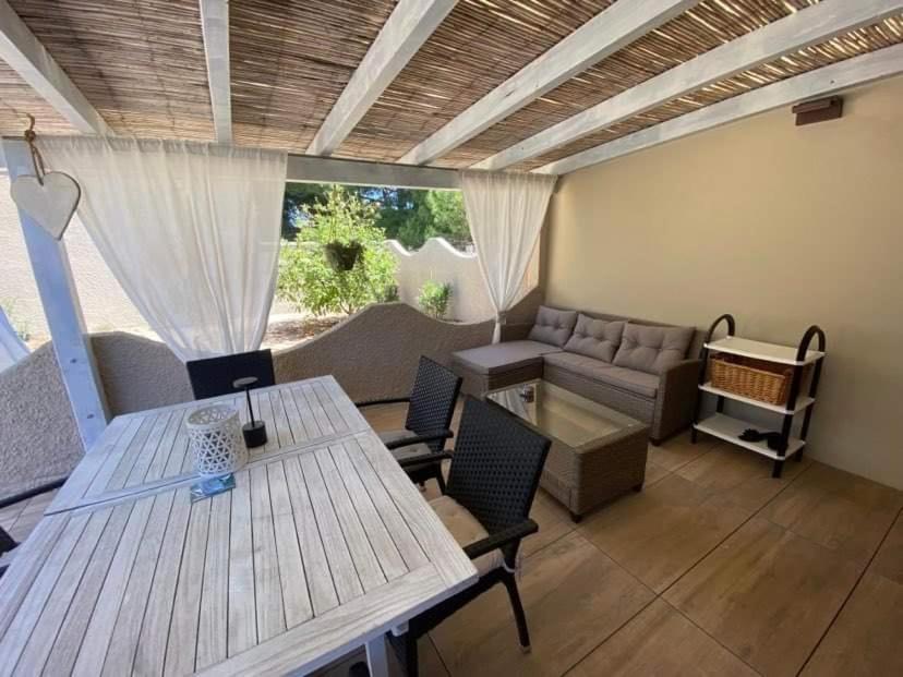 Two-Bedroom House photo 3