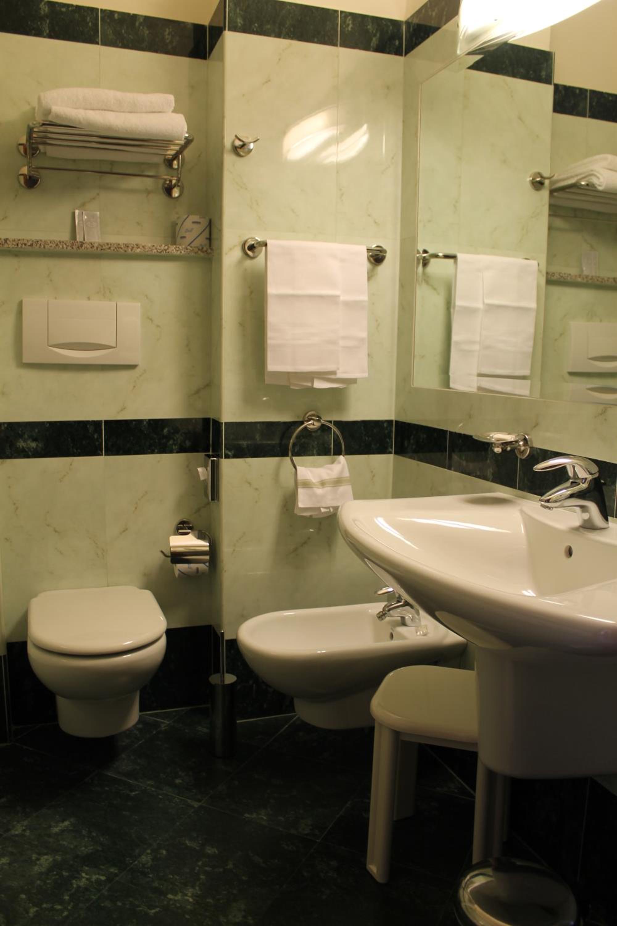 Double Room with Pool Access