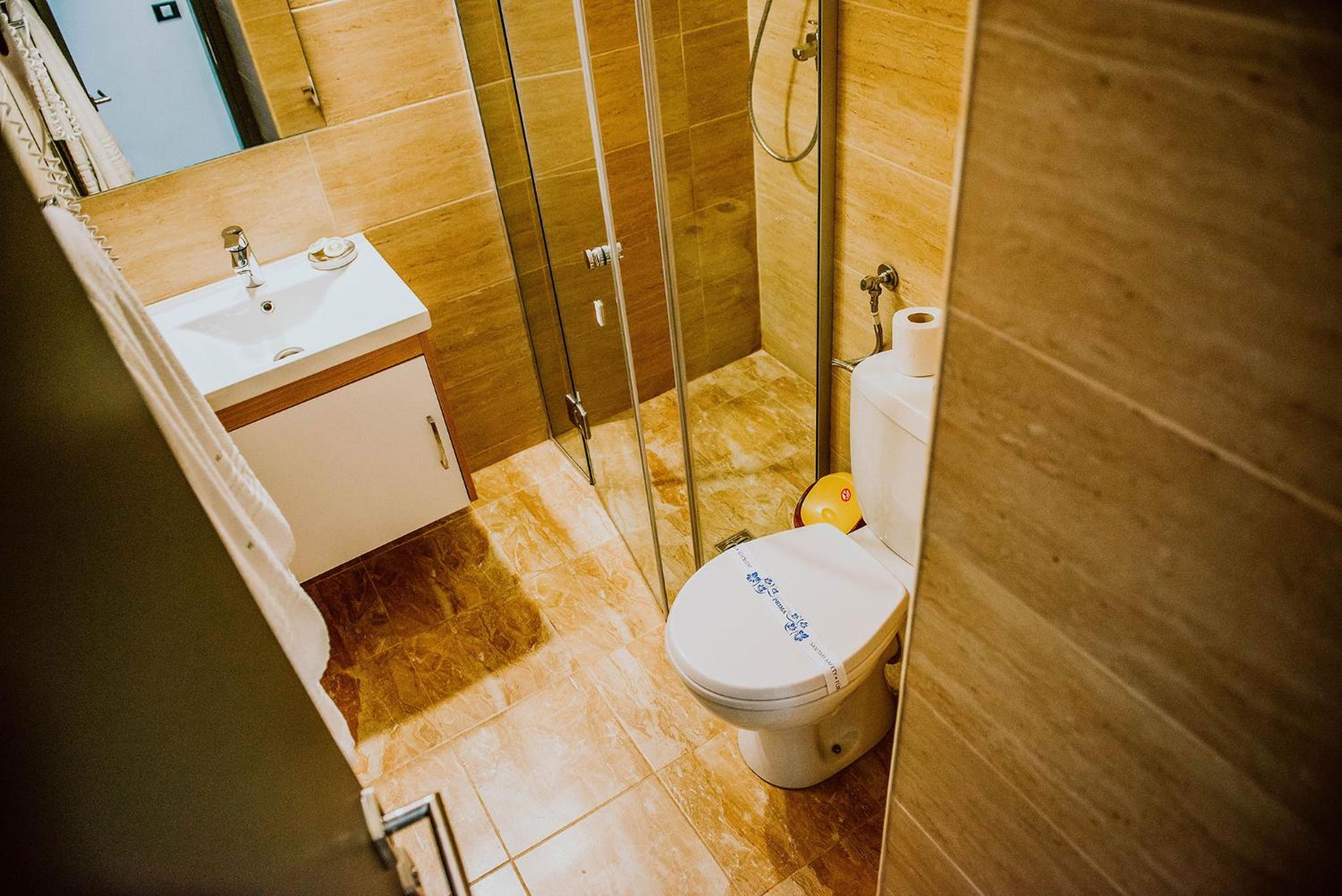 Deluxe Triple Room - Photo 7