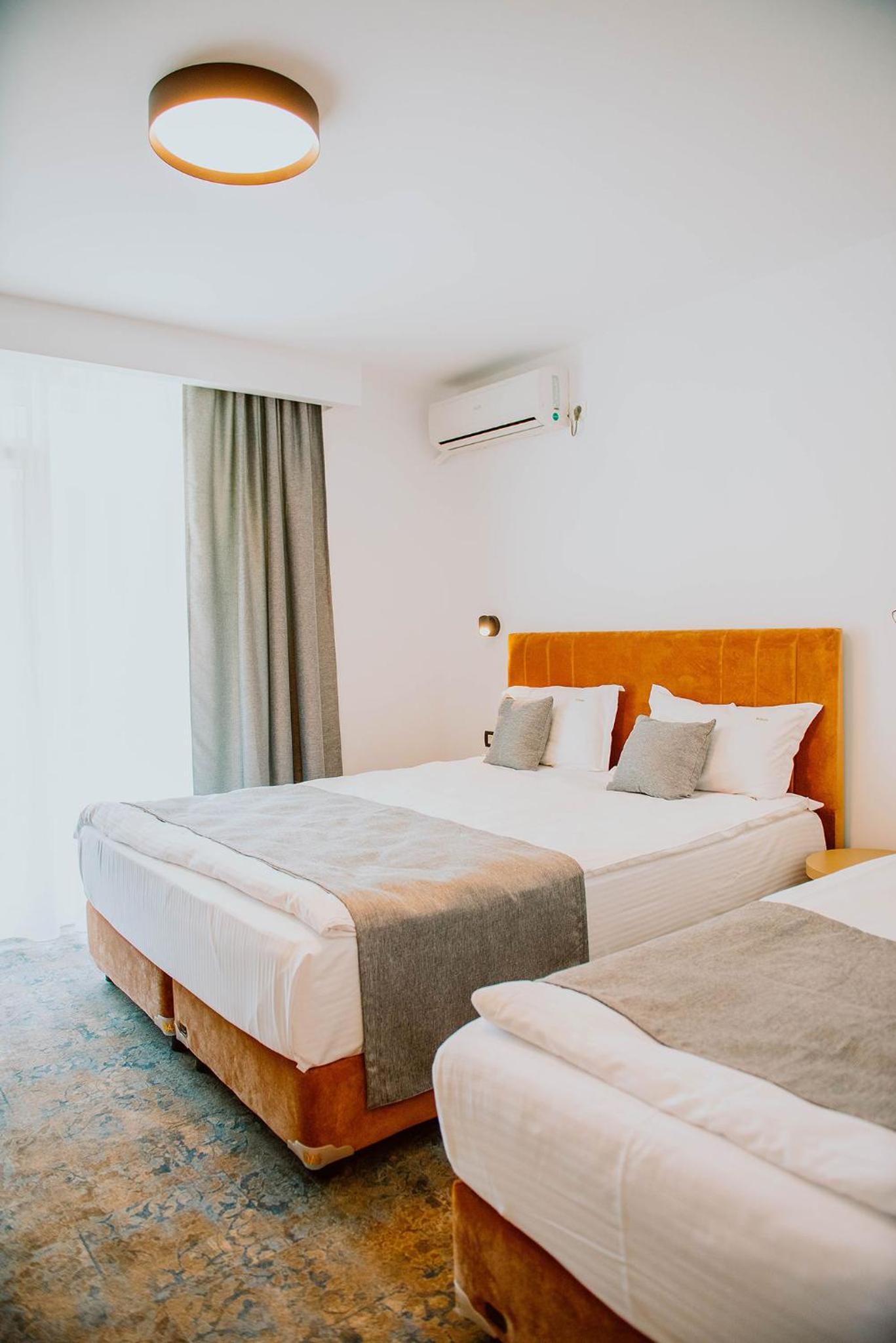 Deluxe Triple Room - Photo 6