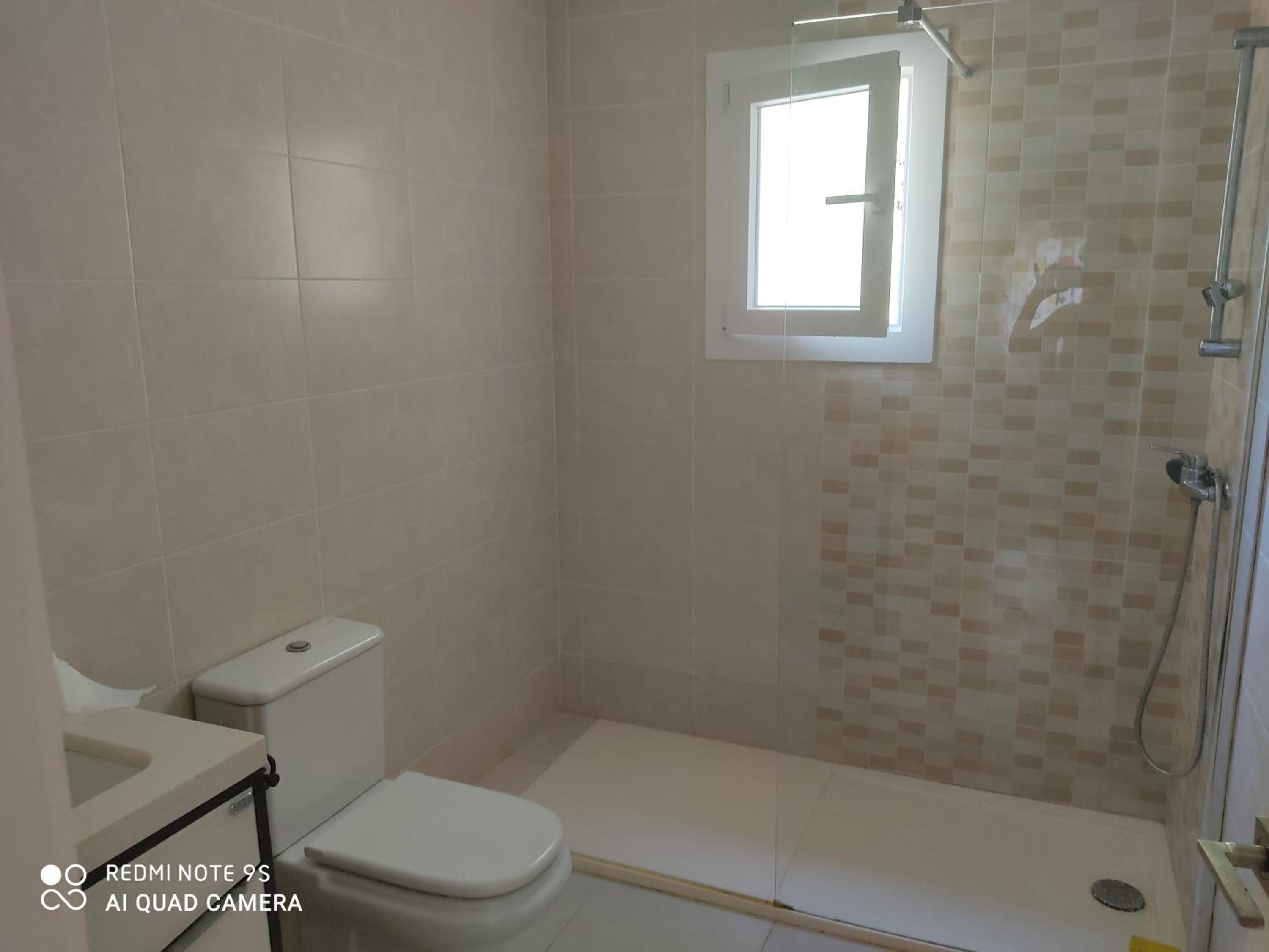 Two-Bedroom Apartment - Photo 5