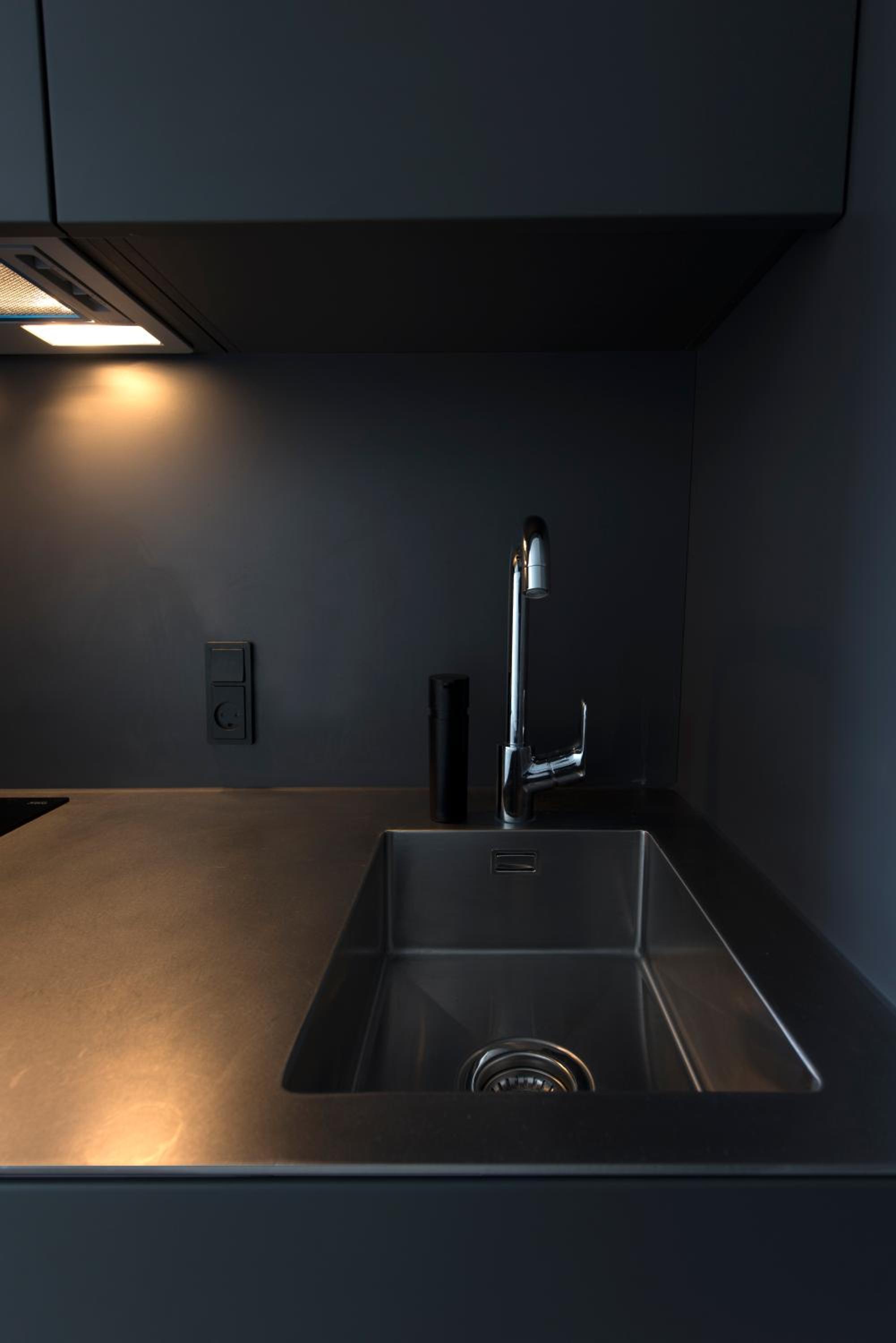 Small Double Room with Kitchenette photo 2