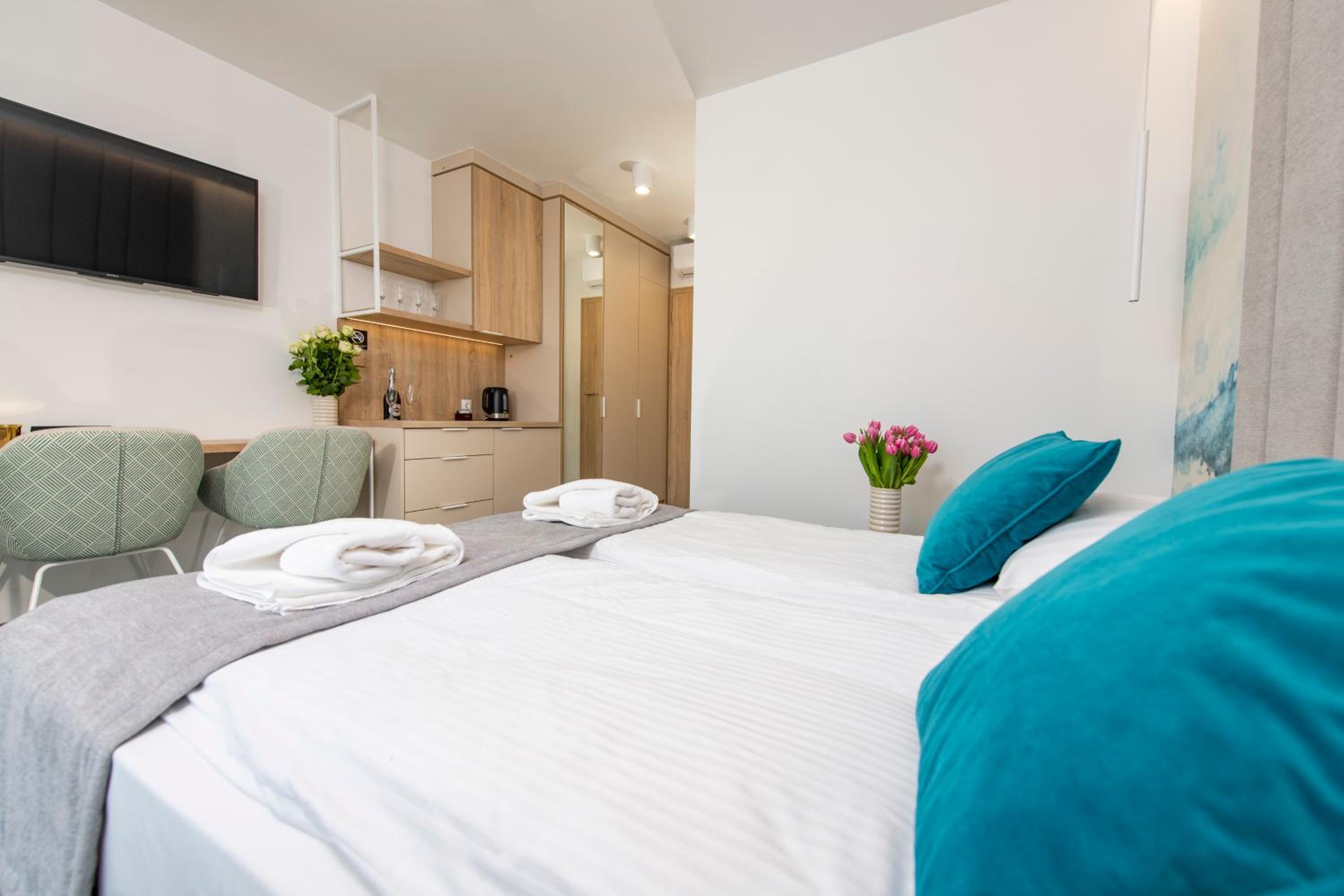 Standard Double Room photo 3