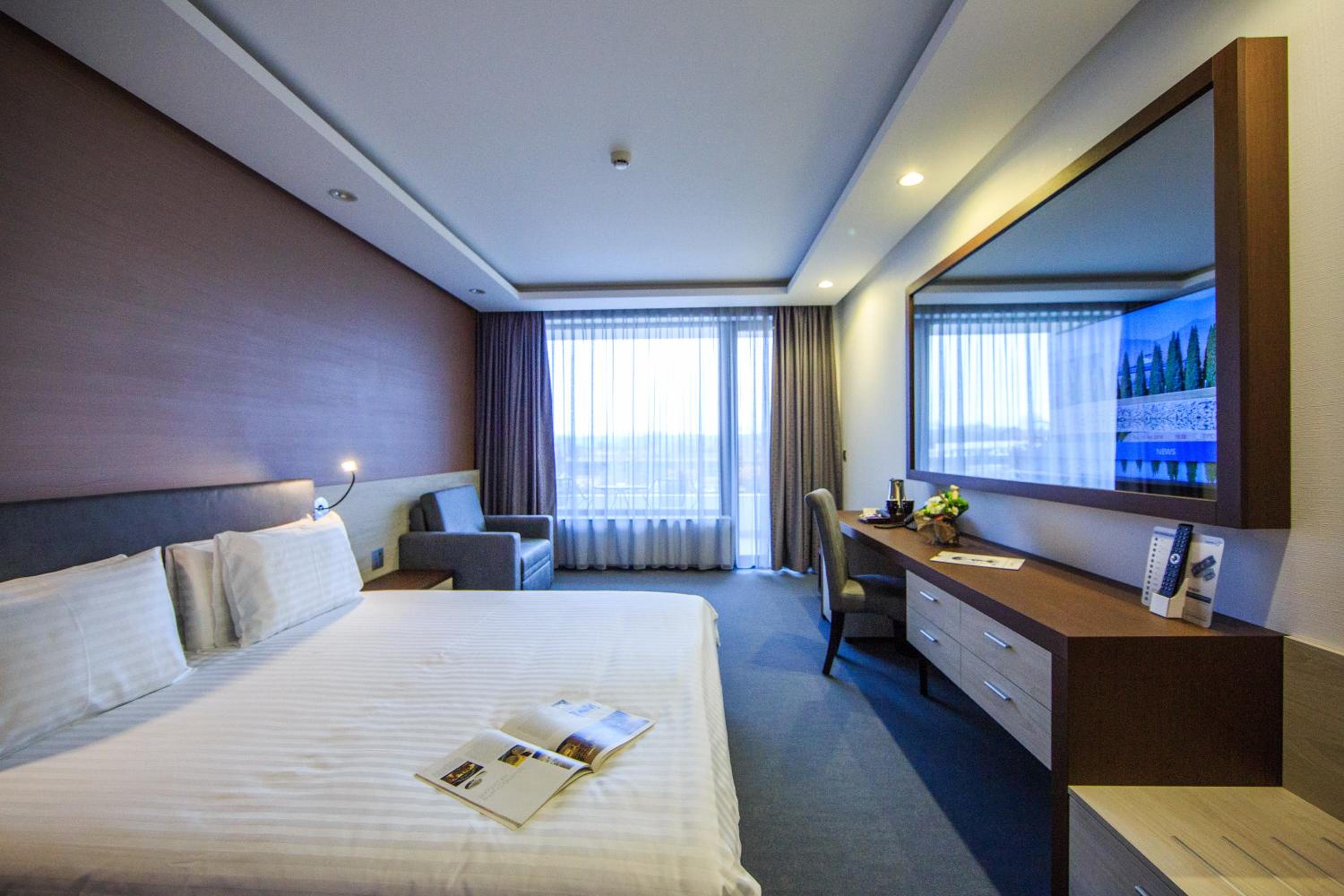 Deluxe Double Room - Photo 1