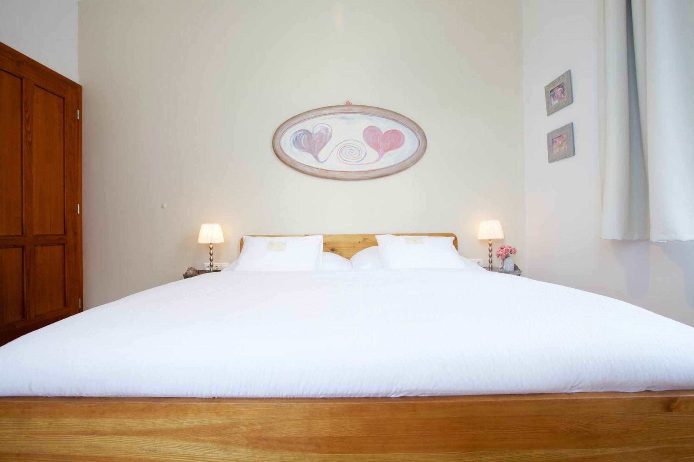 Deluxe Double Room with Garden View