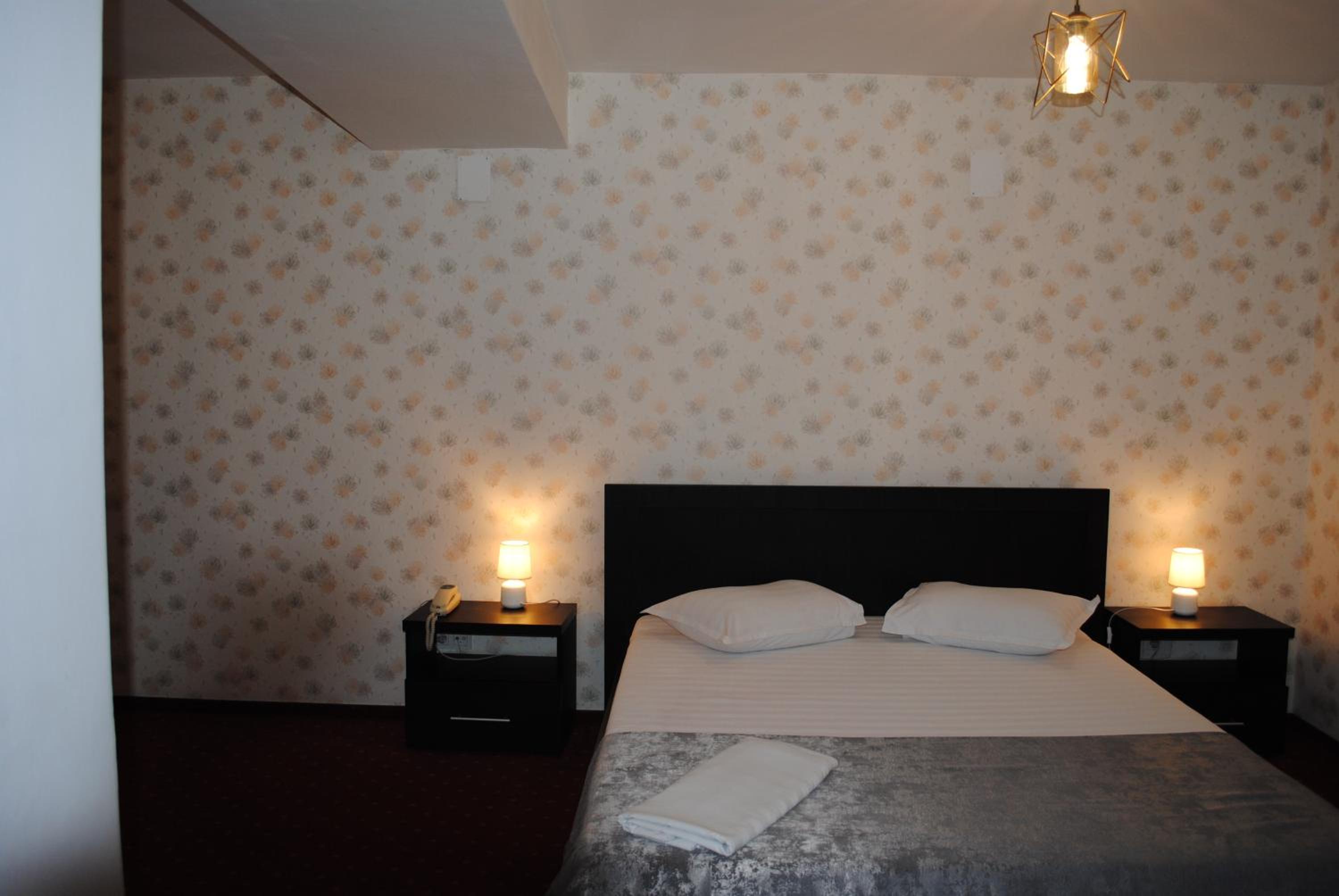 Standard Double Room photo 3