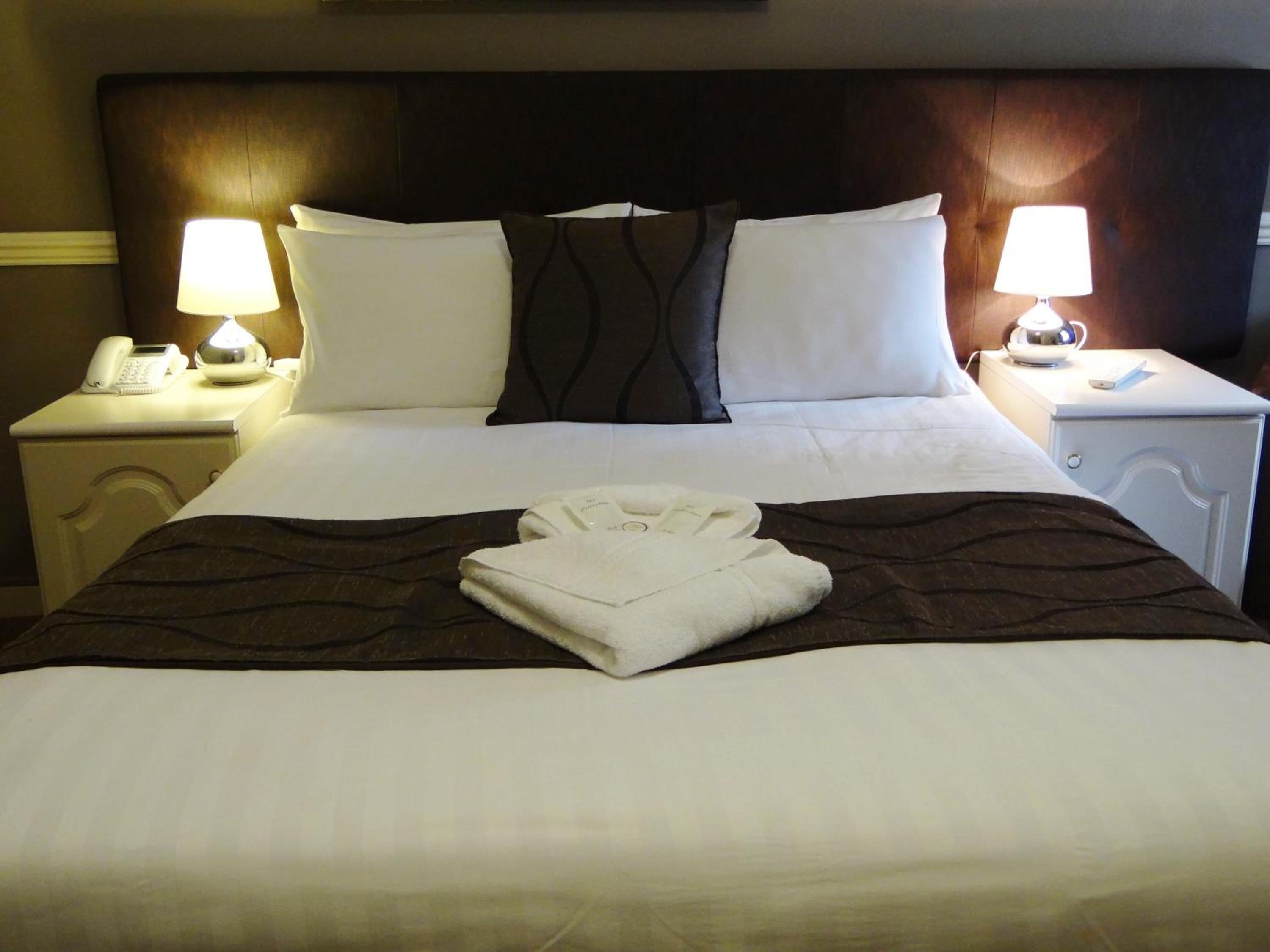 Standard Double Room - Photo 3