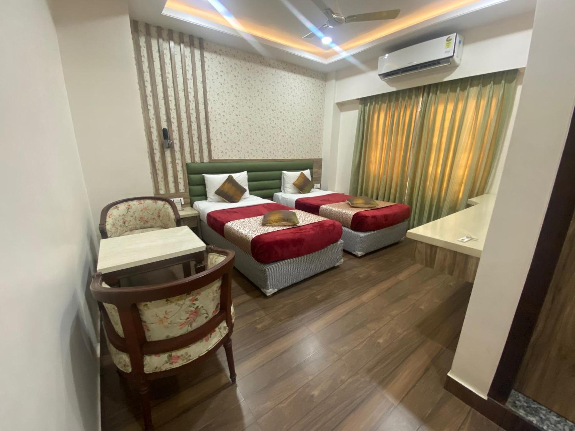 Superior Deluxe Double or Twin Room
