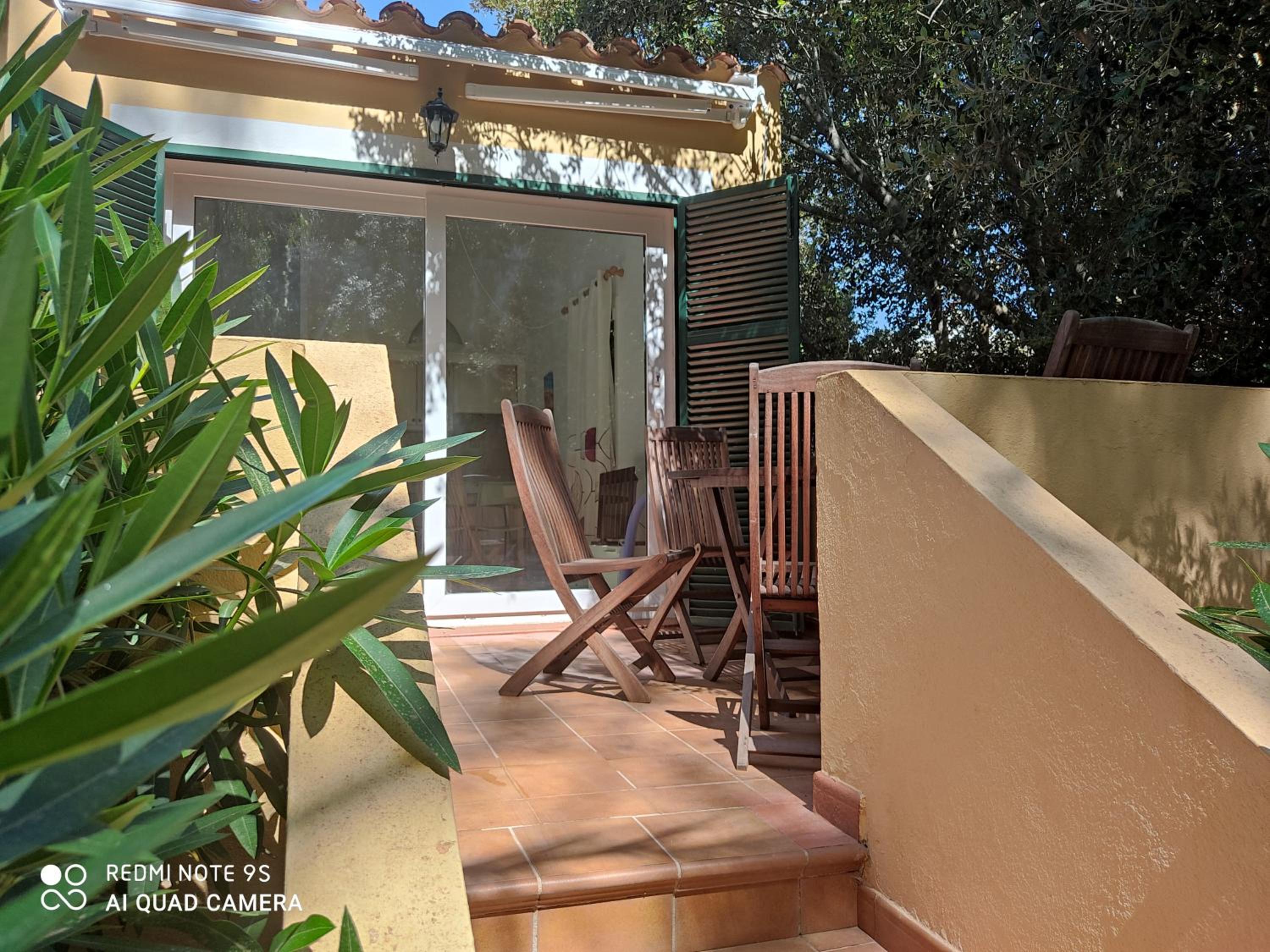 Apartment with Terrace photo 2