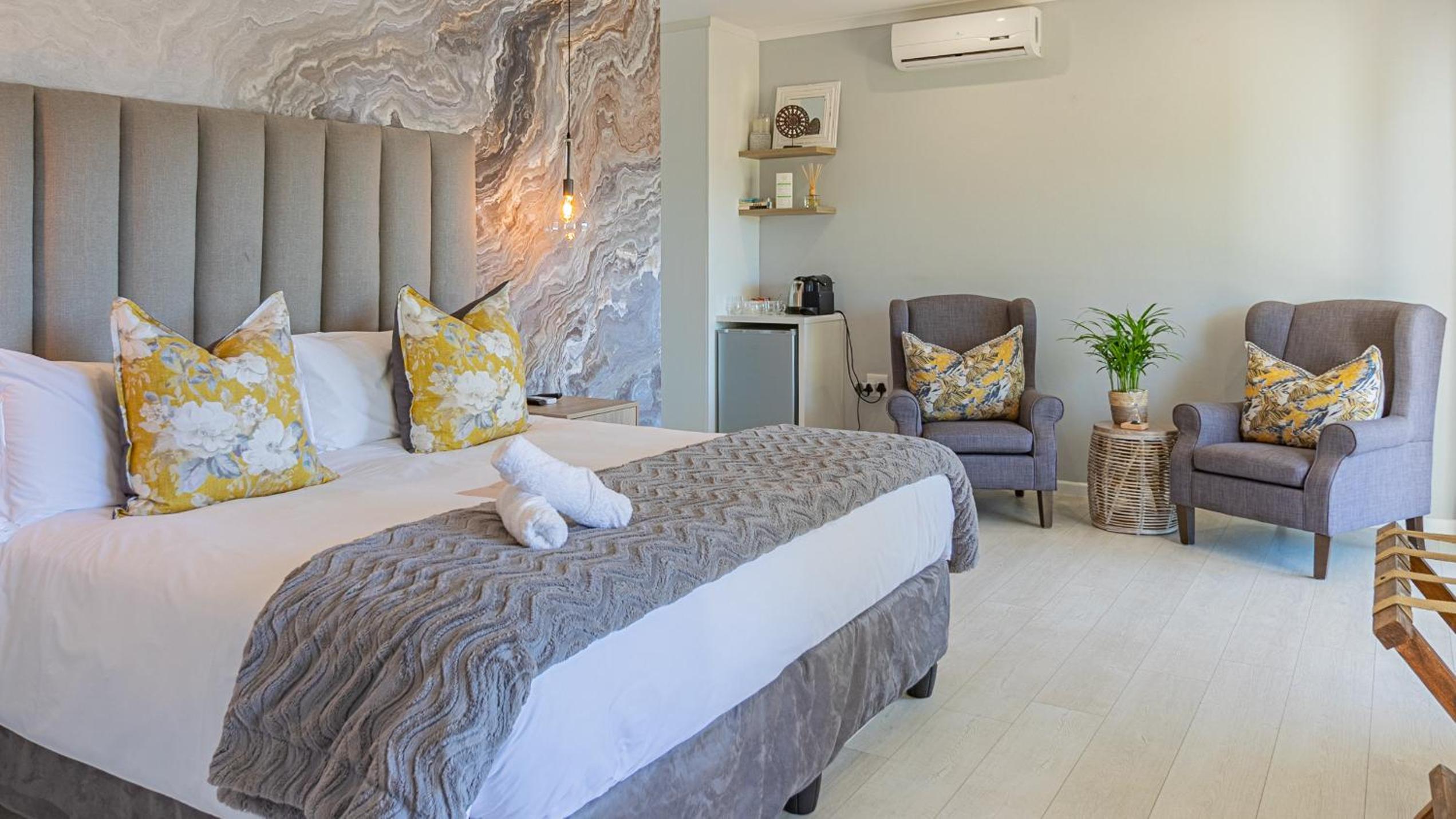 Suite with Balcony photo 1