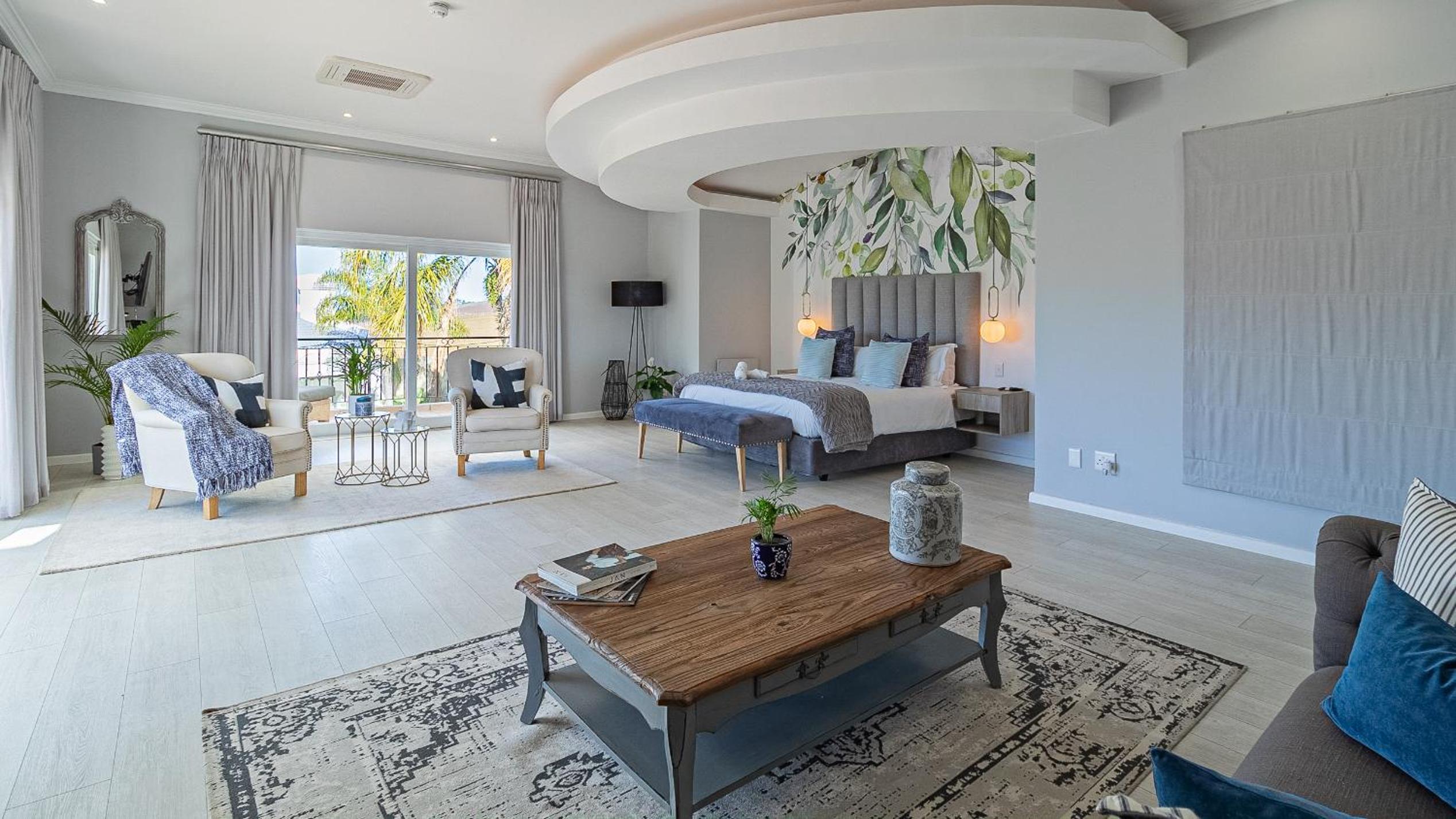 Presidential Suite photo 1