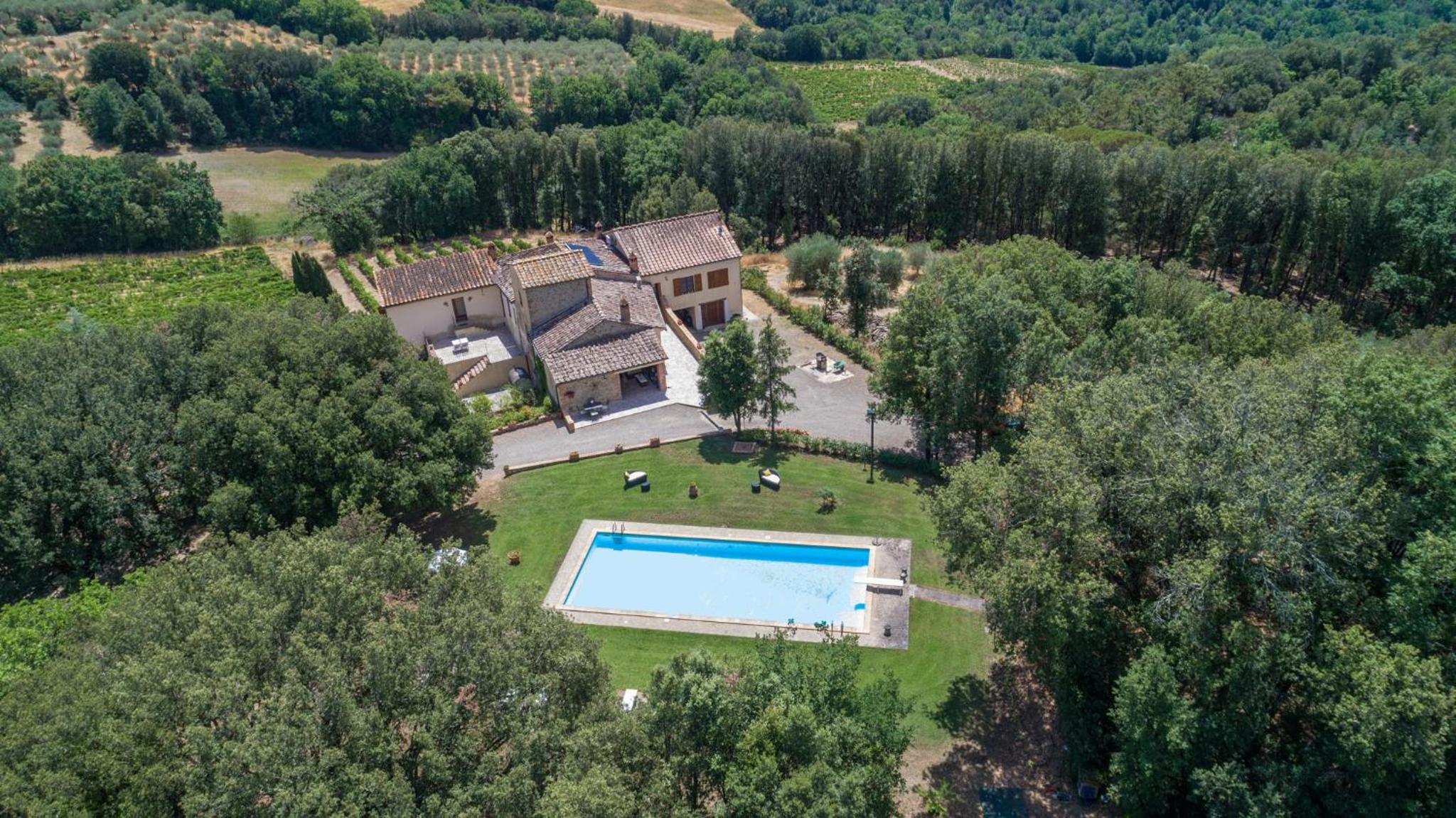 Villa with Private Pool photo 3