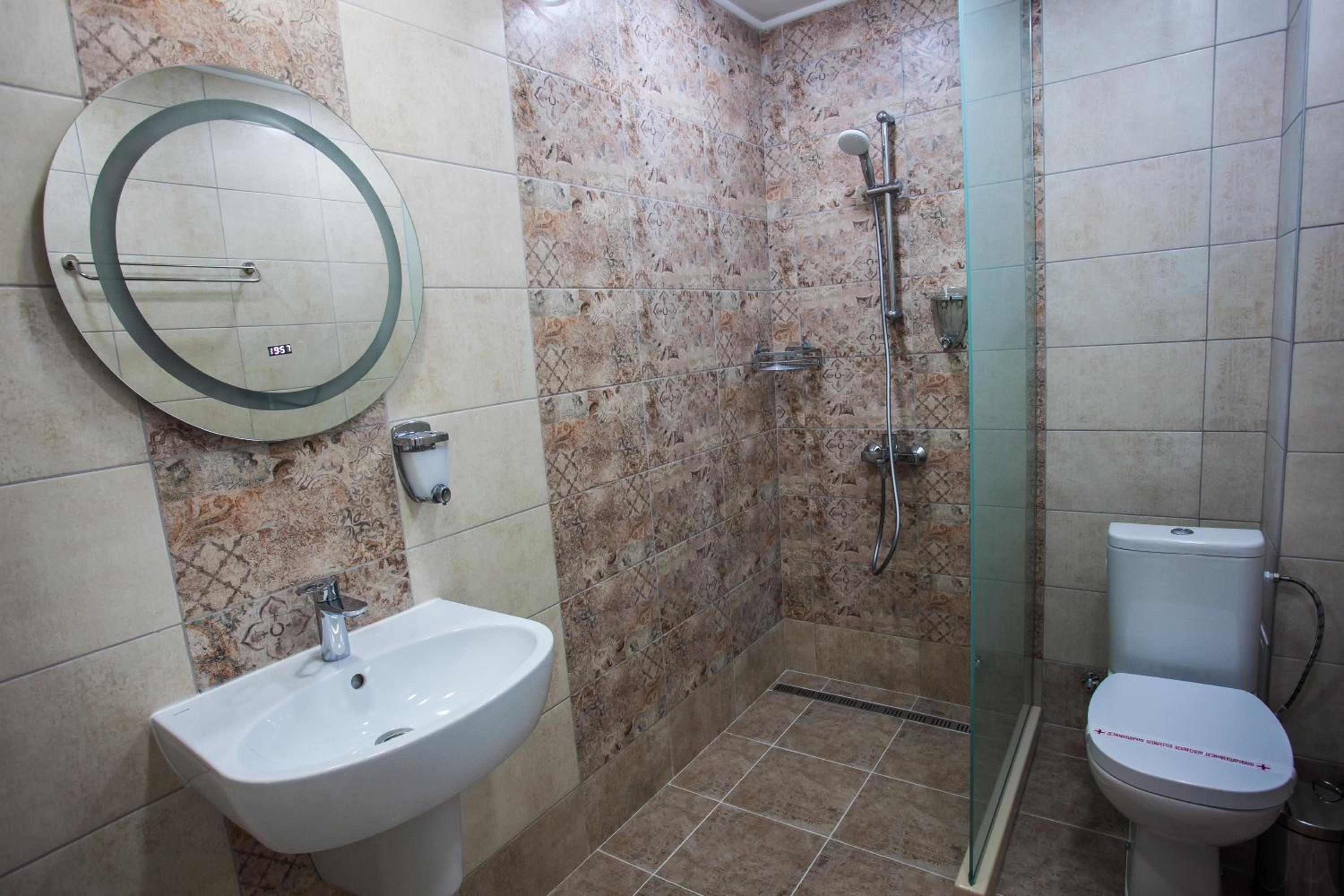 Deluxe Double or Twin Room with Sea View photo 3