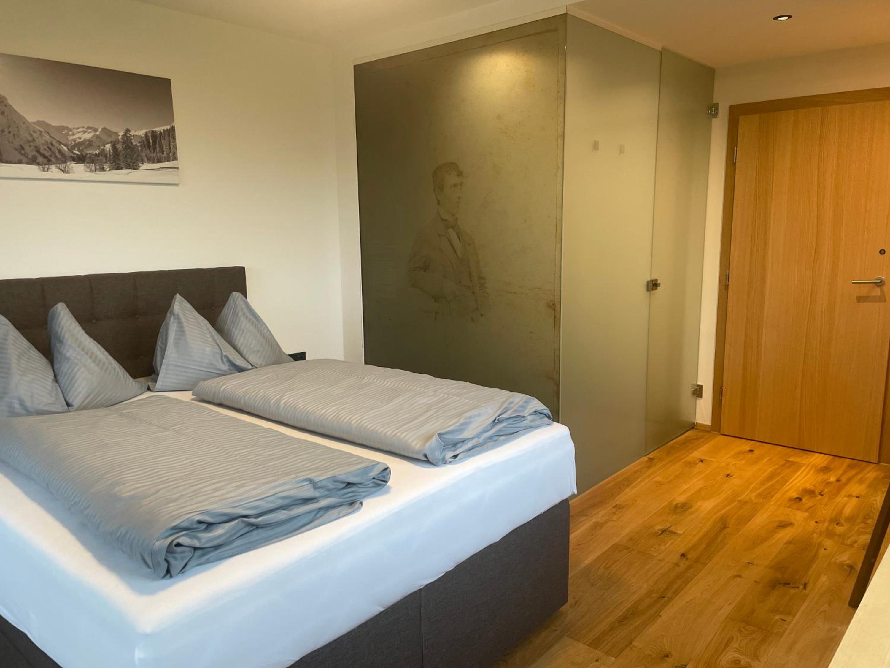 Business Double Room without Balcony 