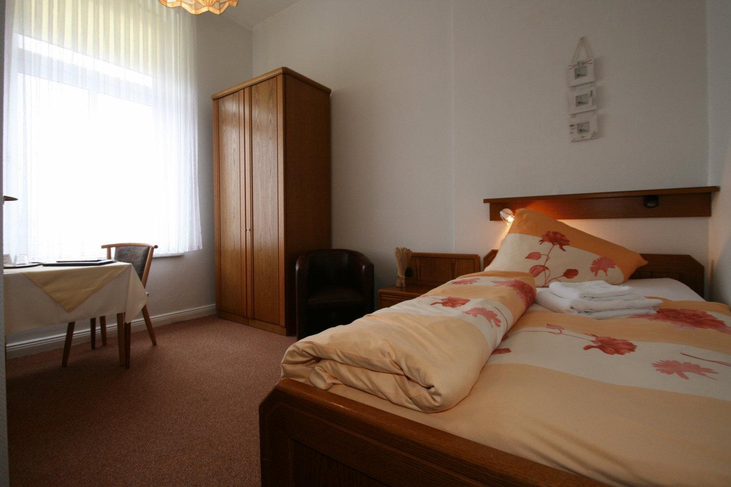 Single Room photo 2