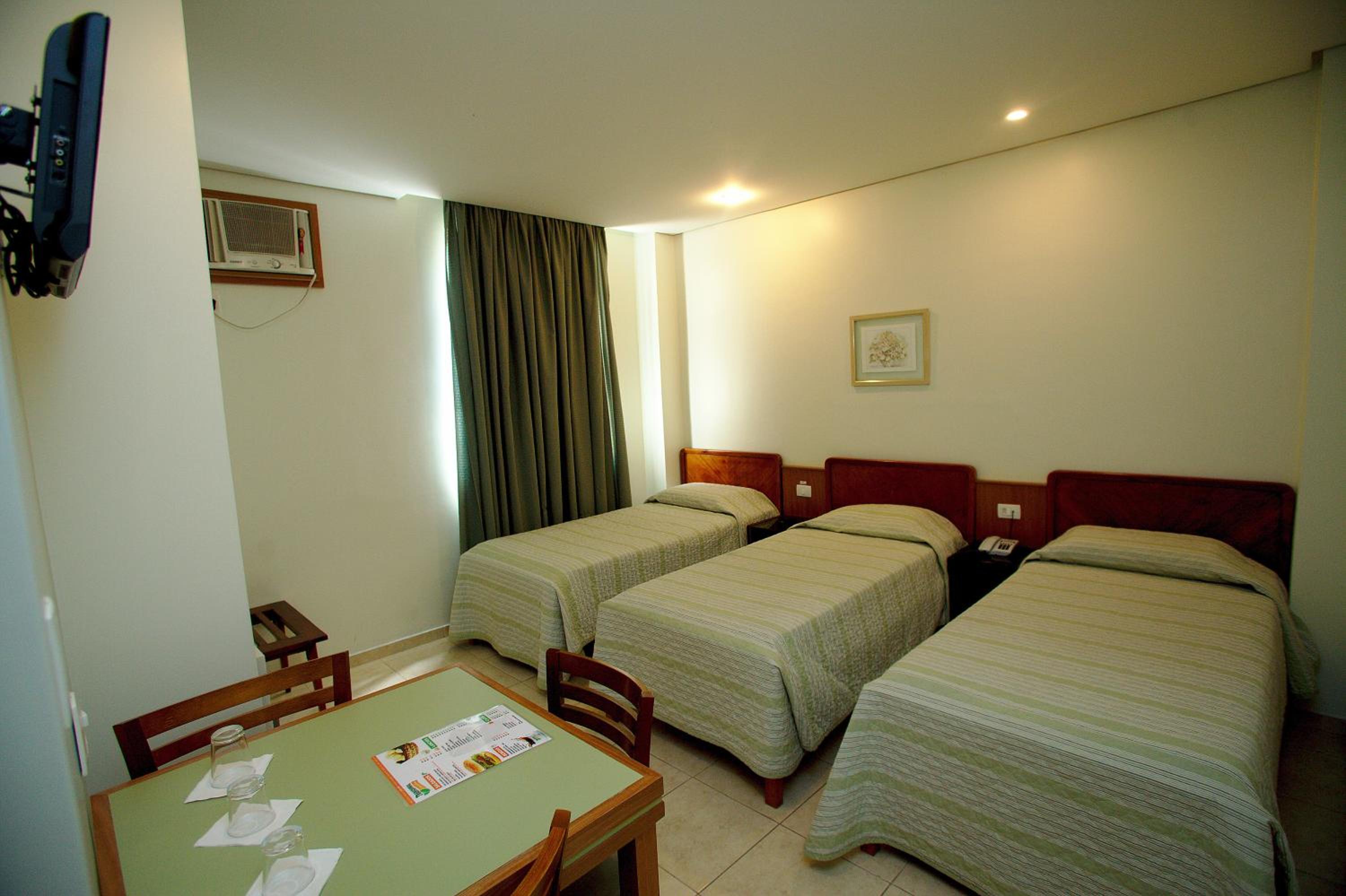 Standard Triple Room photo 3