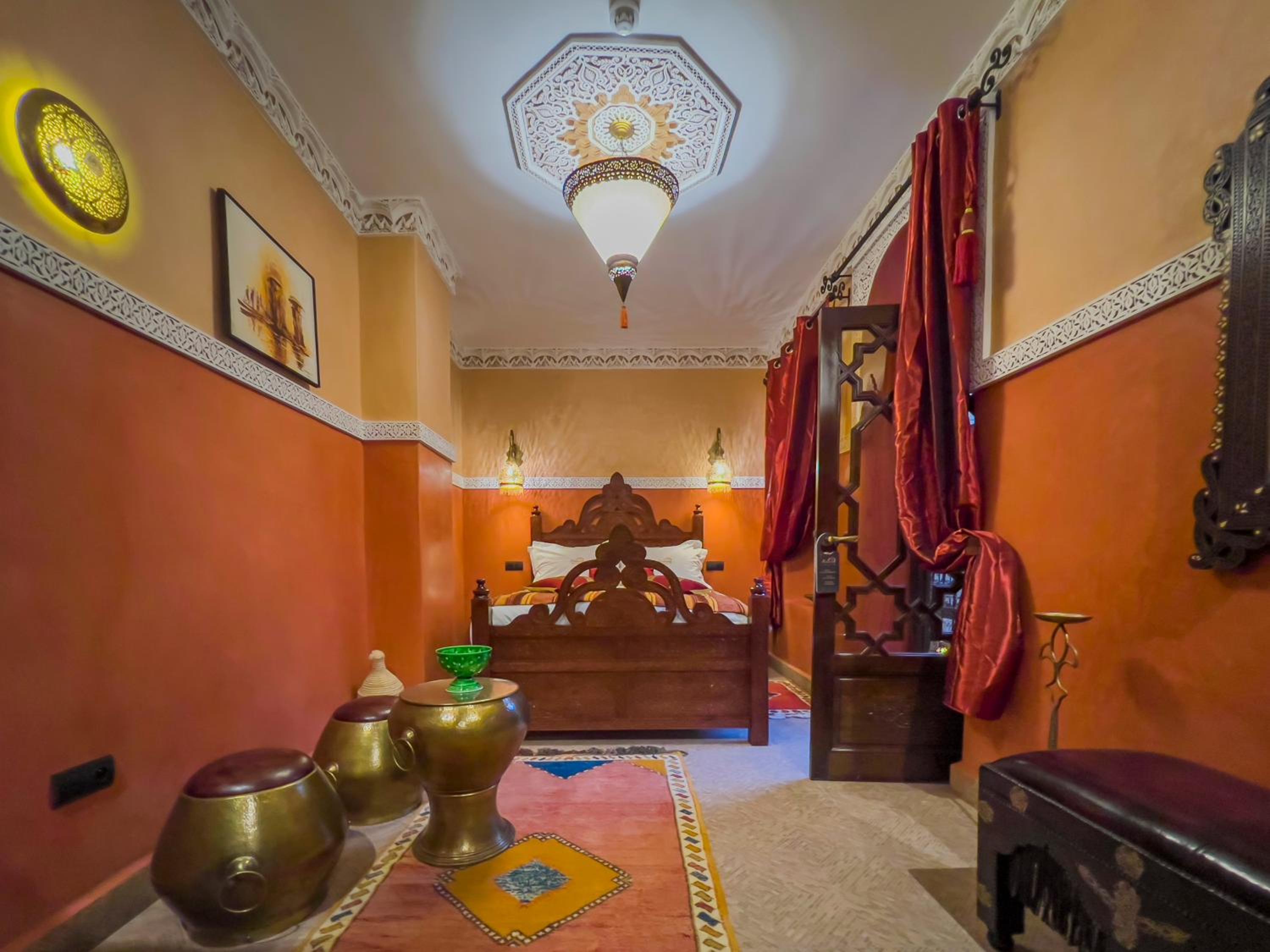 Standard Double Room - Photo 7