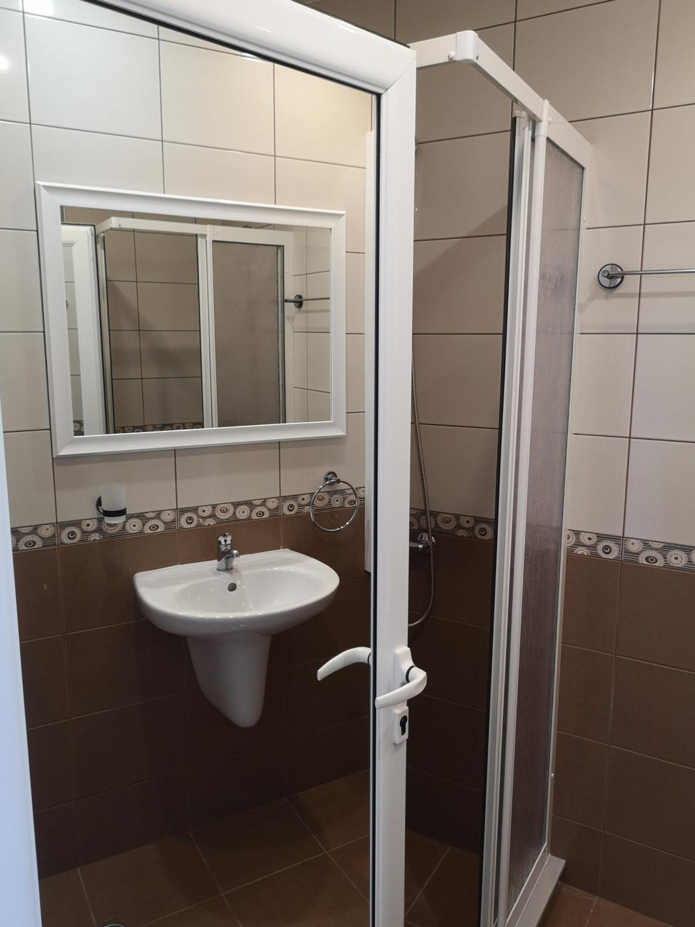 Double Room with Balcony (2 Adults + 1 Child) photo 3