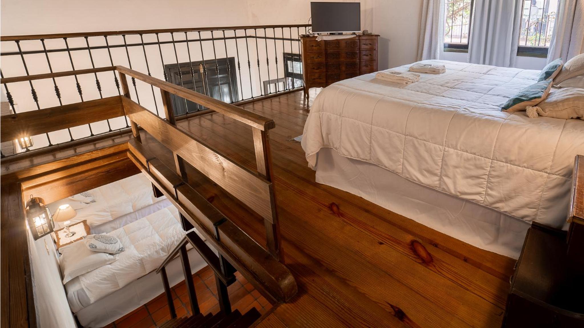 Superior Quadruple Room photo 2