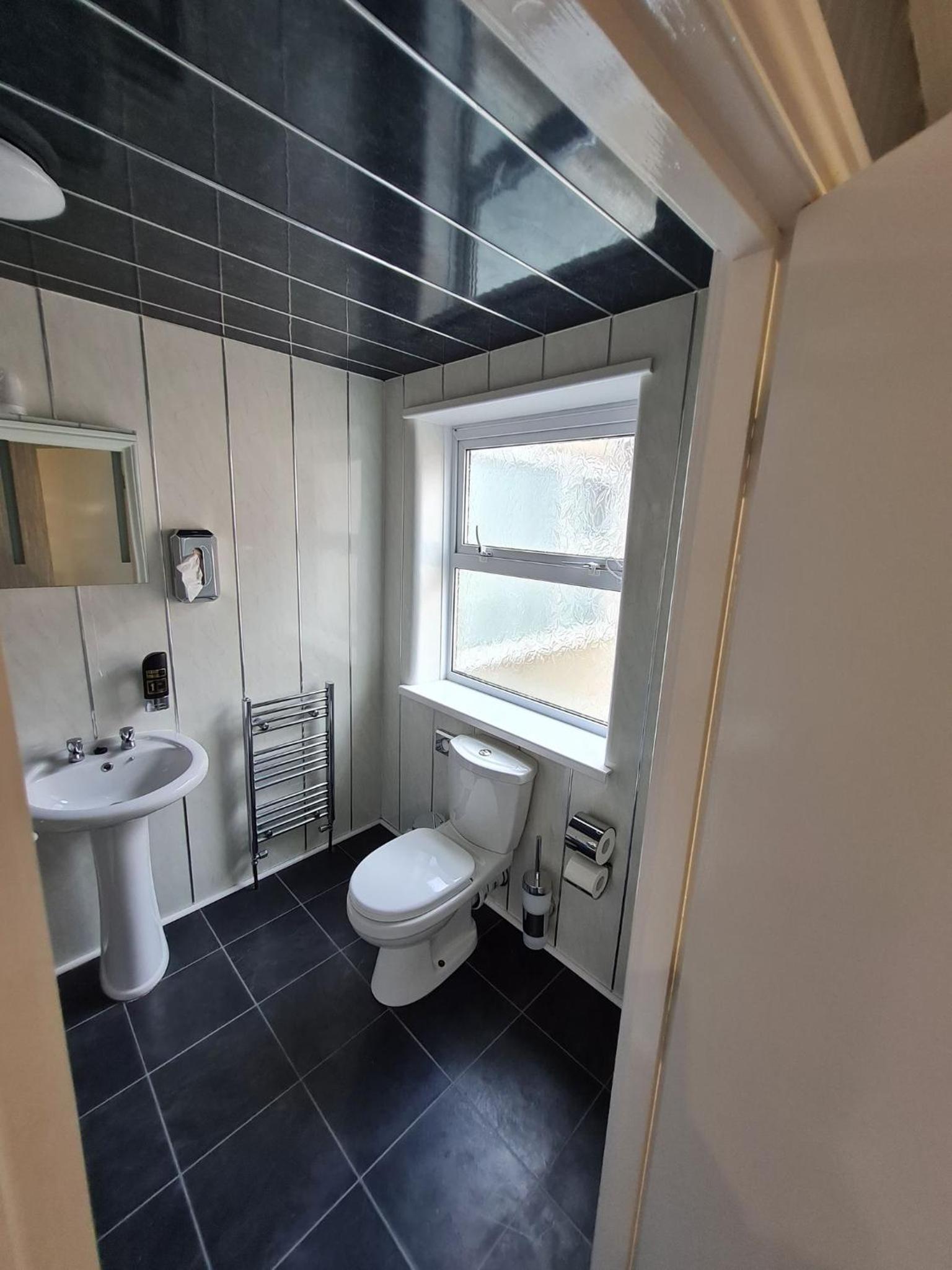 Classic Quadruple Room - Photo 5