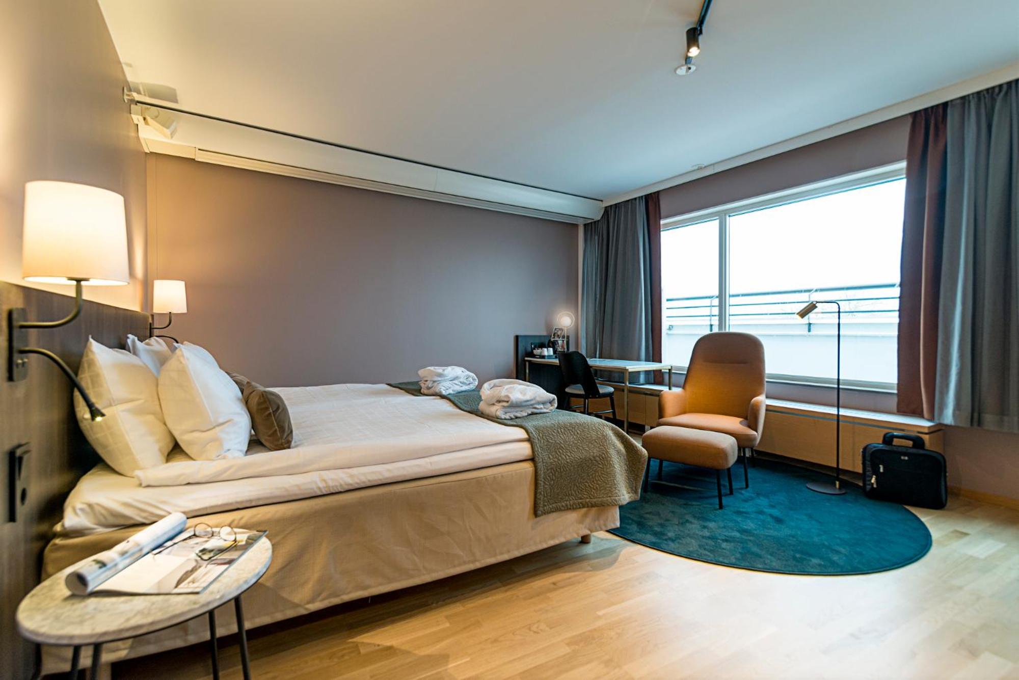Superior King Room - Photo 3