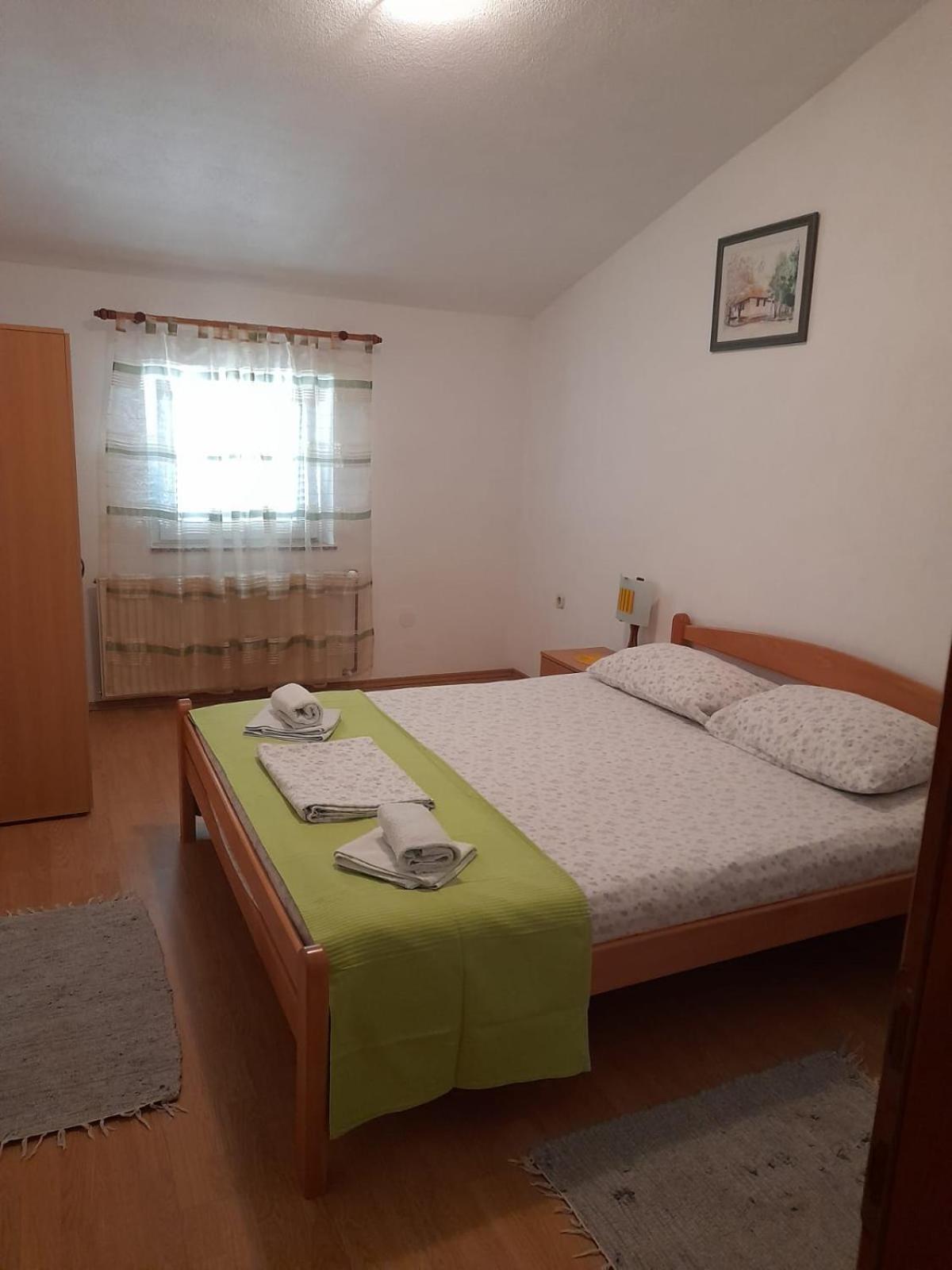 Two-Bedroom Apartment - Photo 6
