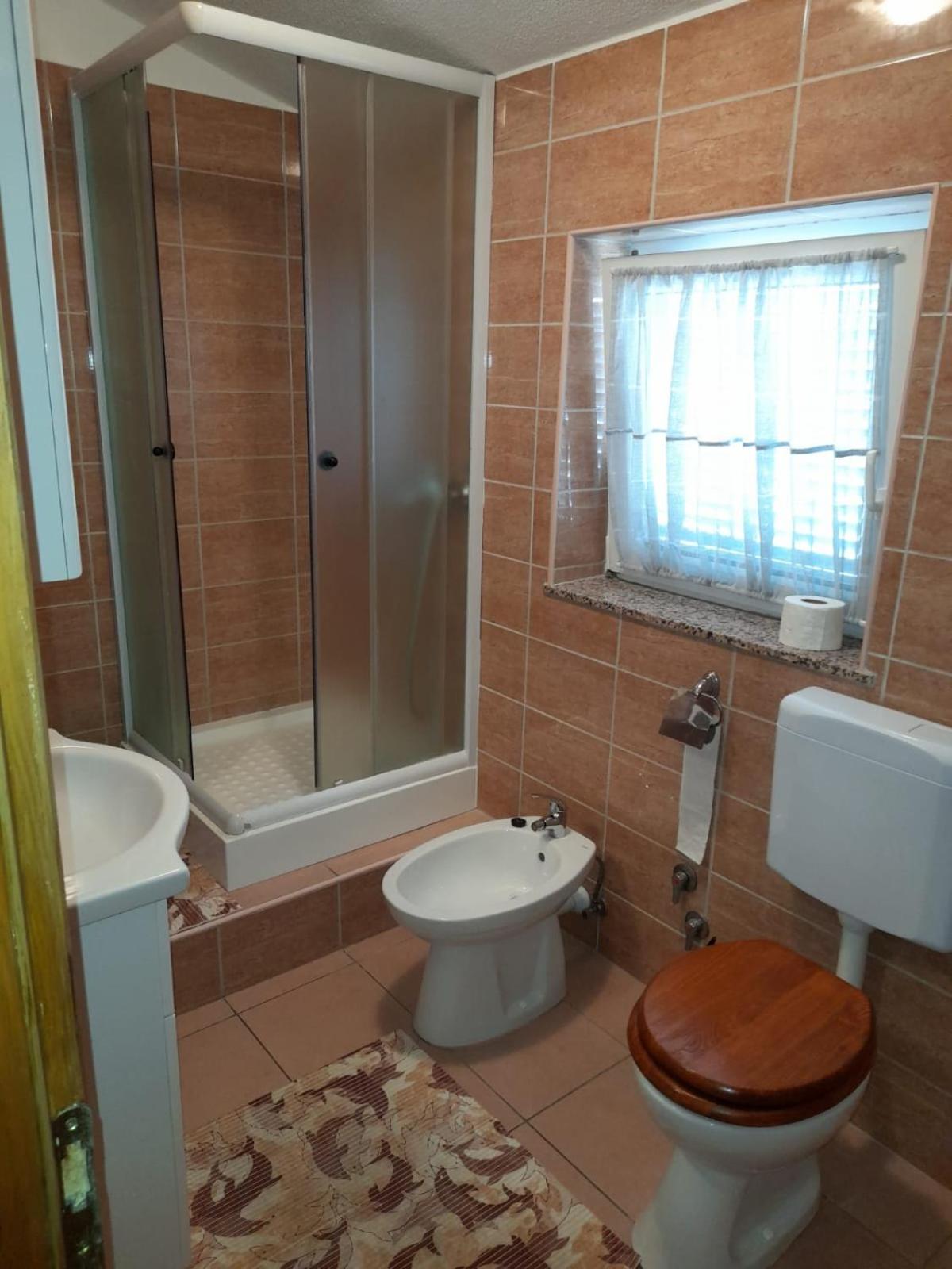 Two-Bedroom Apartment - Photo 8