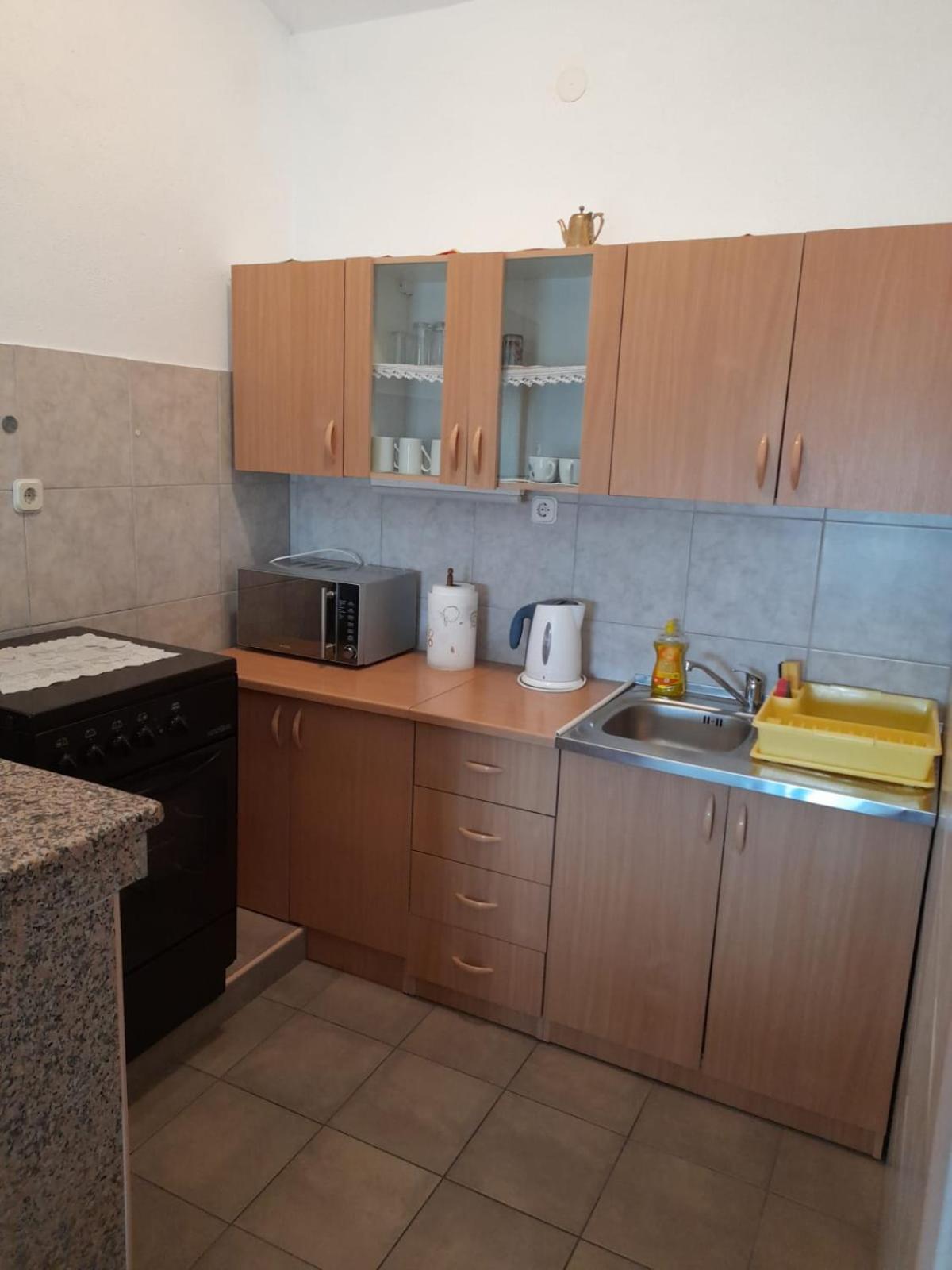 Two-Bedroom Apartment - Photo 3