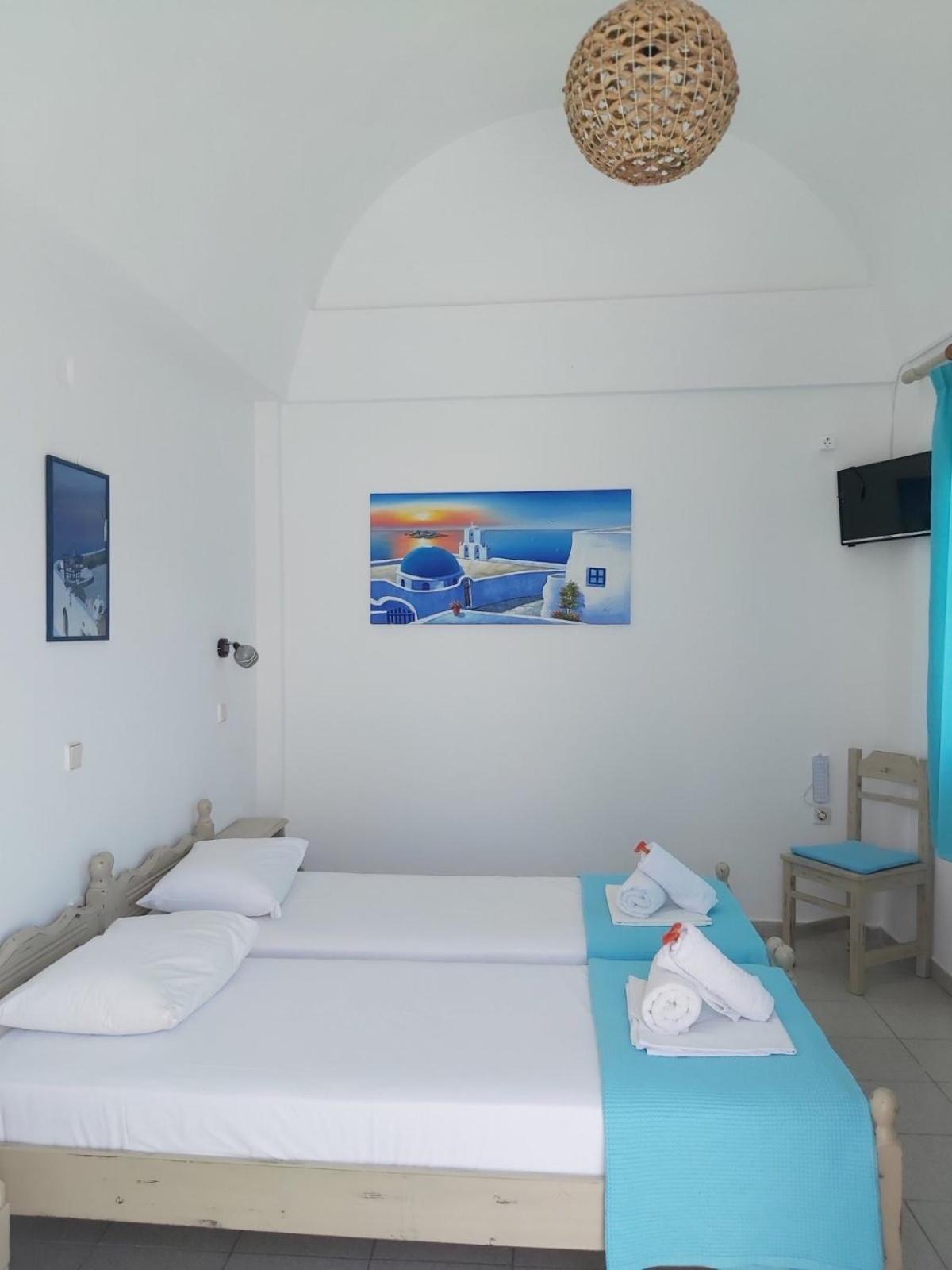 Standard Twin Room with Mountain View photo 2