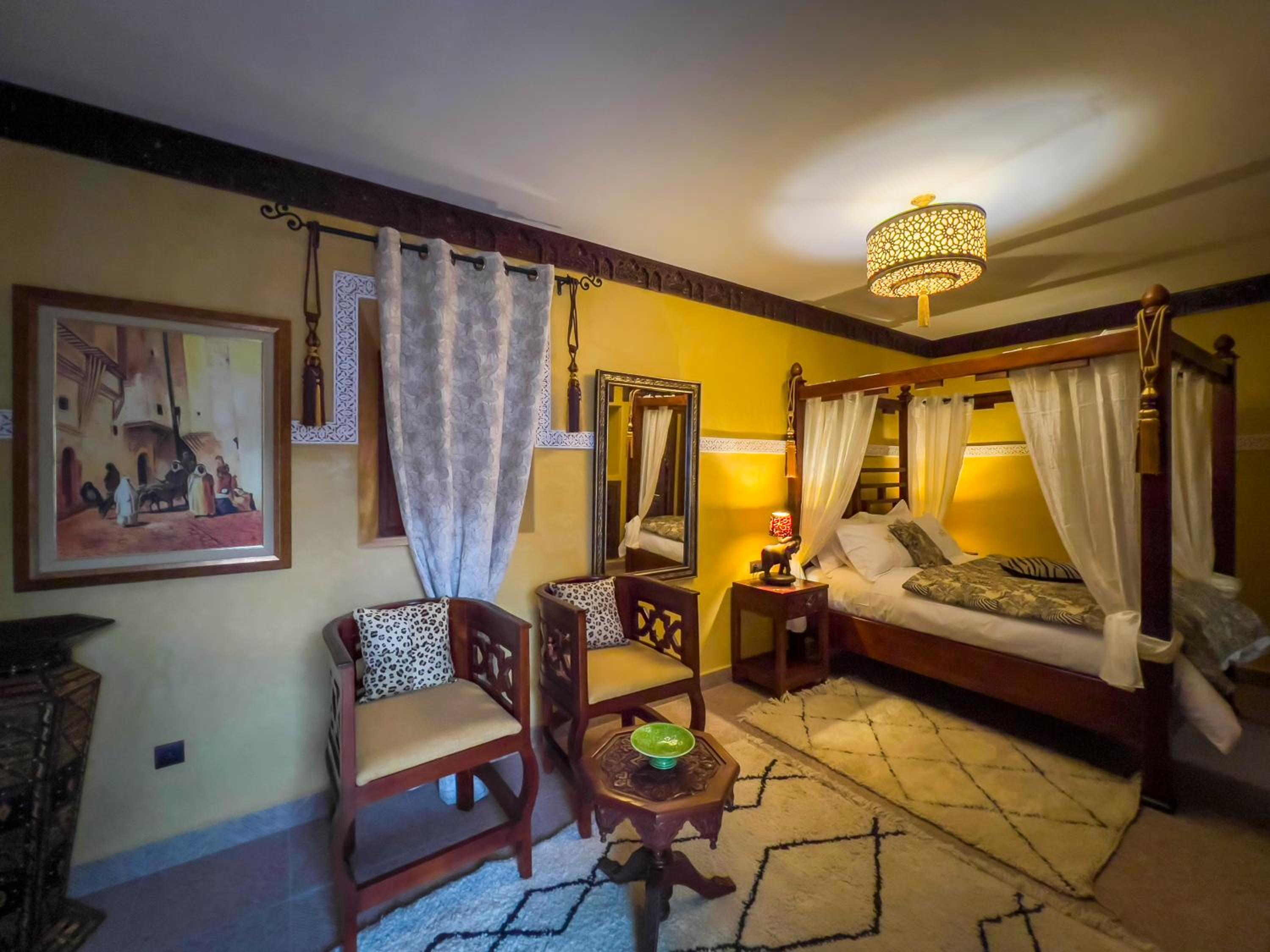 Deluxe Junior Suite - Photo 5