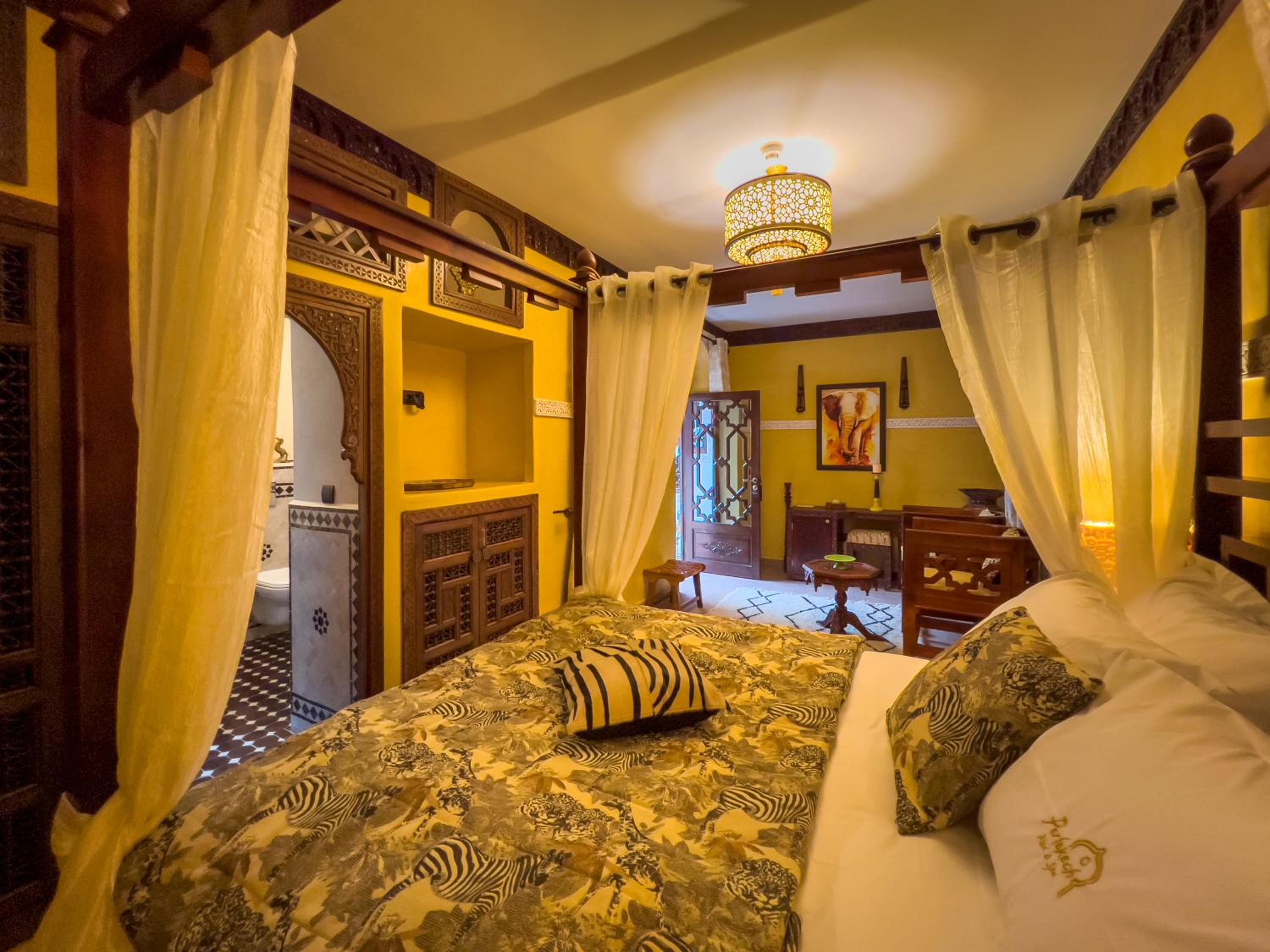 Deluxe Junior Suite - Photo 1