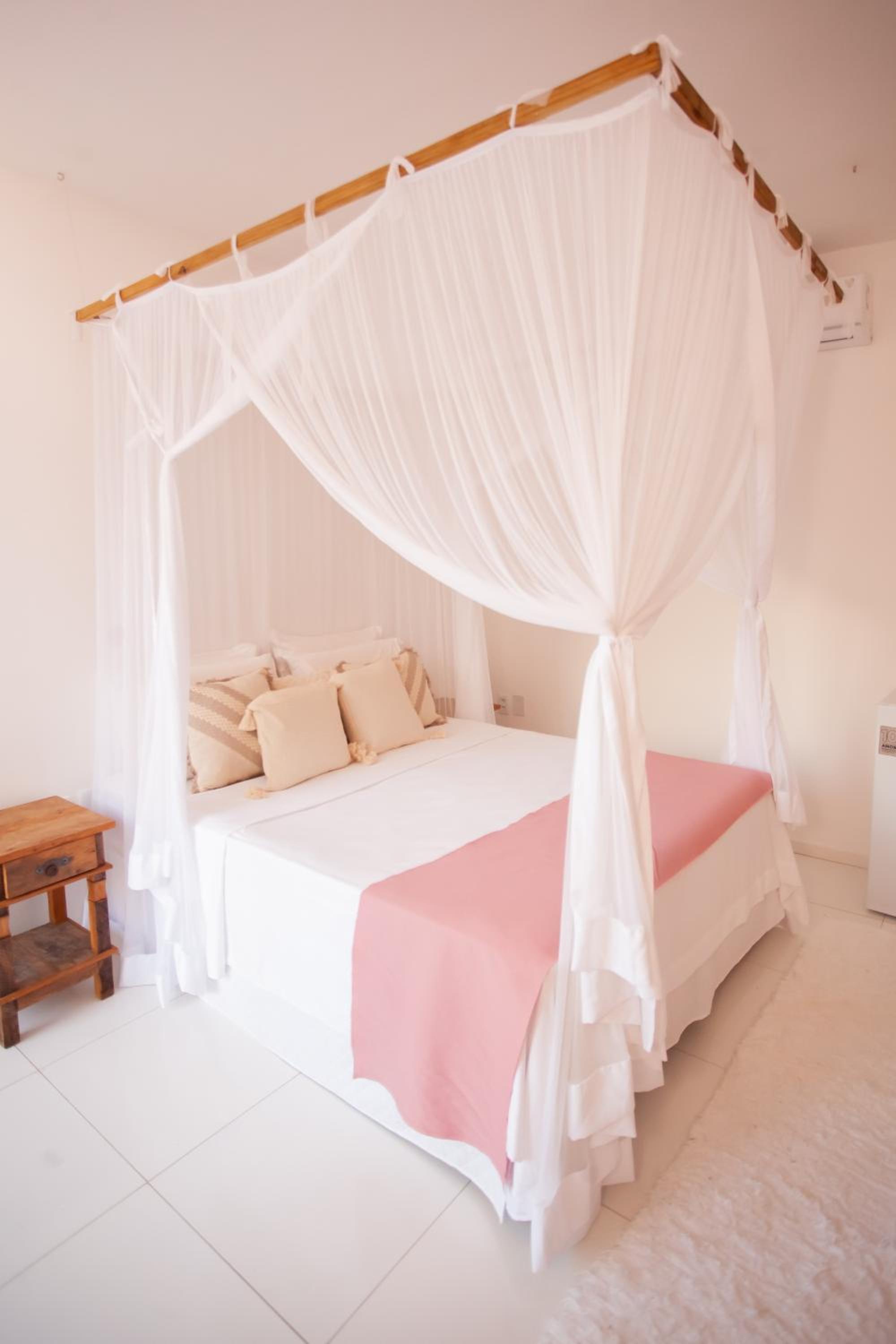 Queen Room with Pool View
