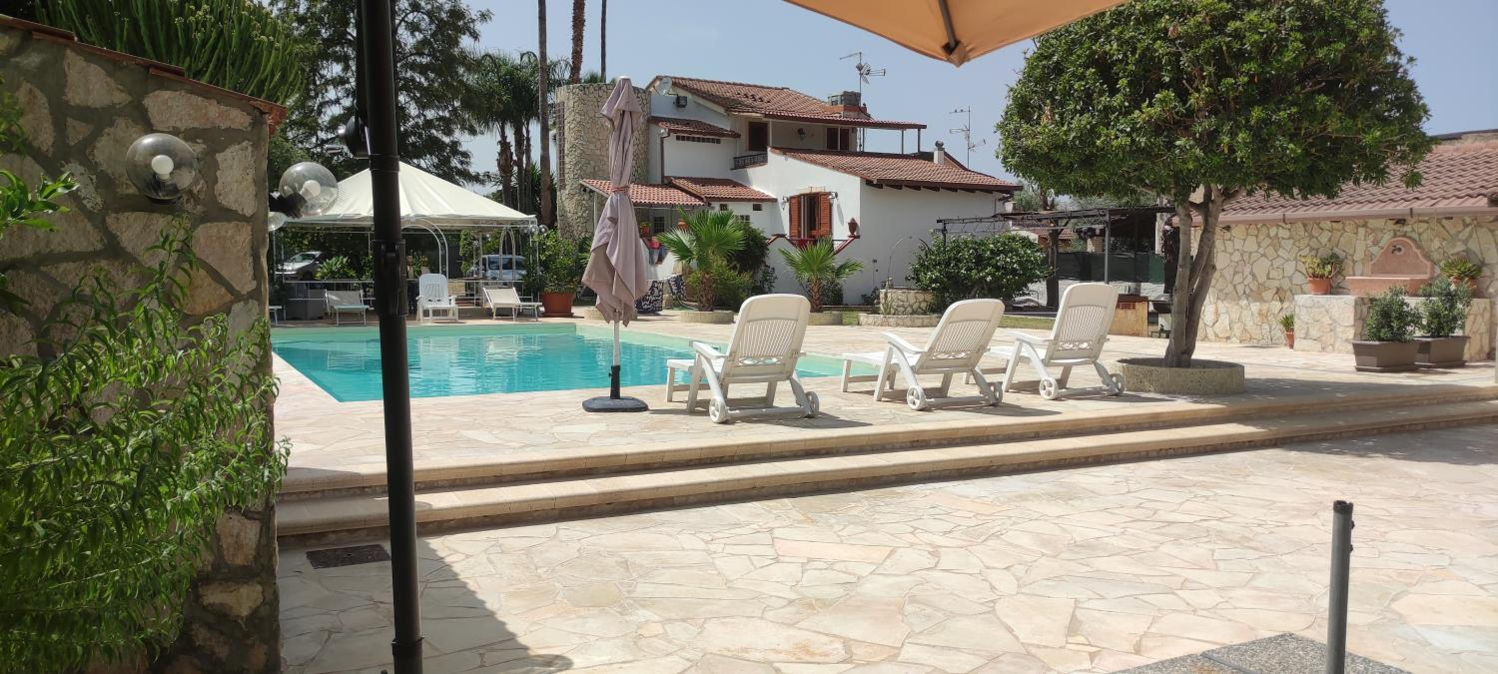 Villa - Photo 11