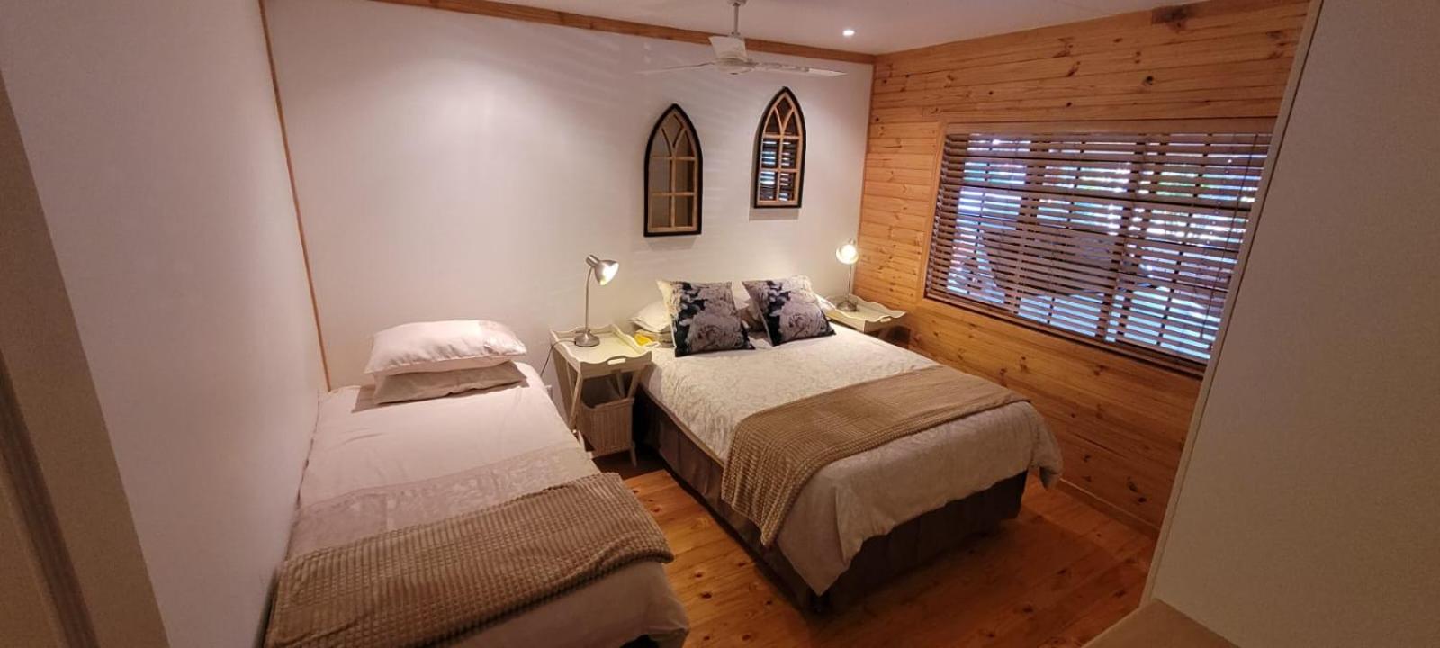 Three-Bedroom House photo 2