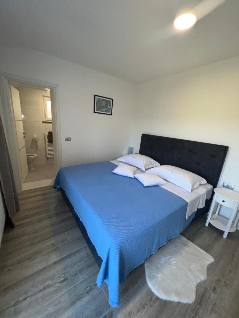 Two-Bedroom Villa - Photo 16