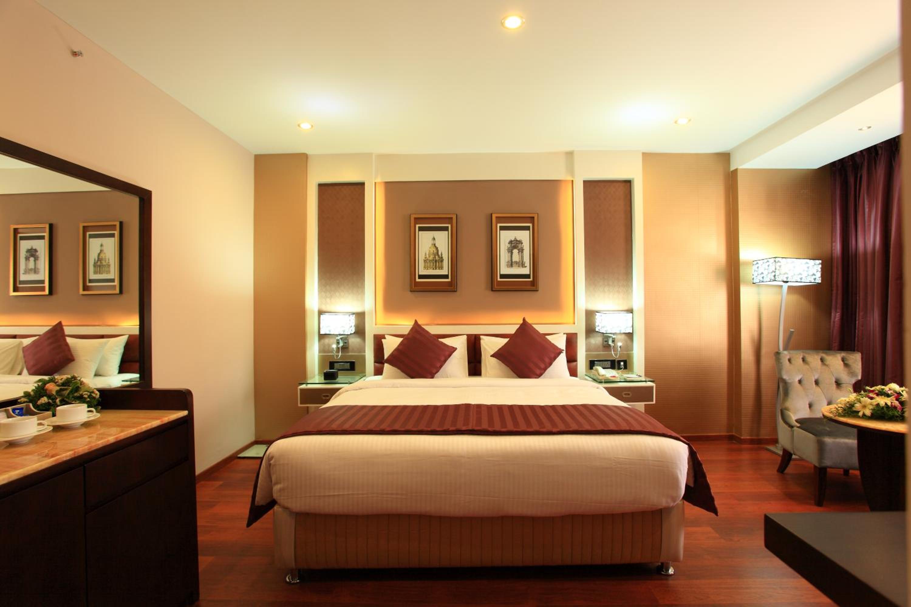 Deluxe Double or Twin Room photo 1