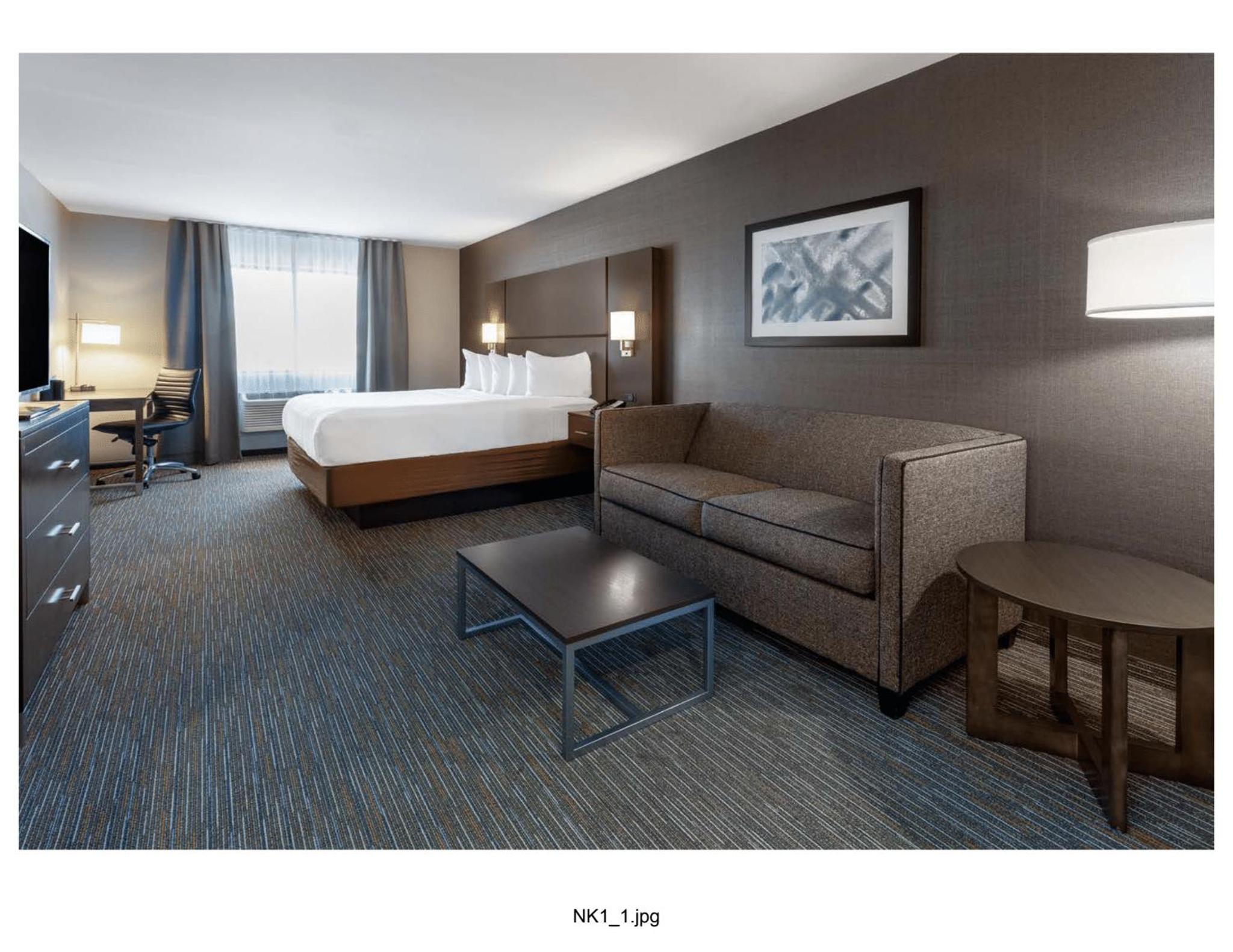 Premium King Room - Non-Smoking