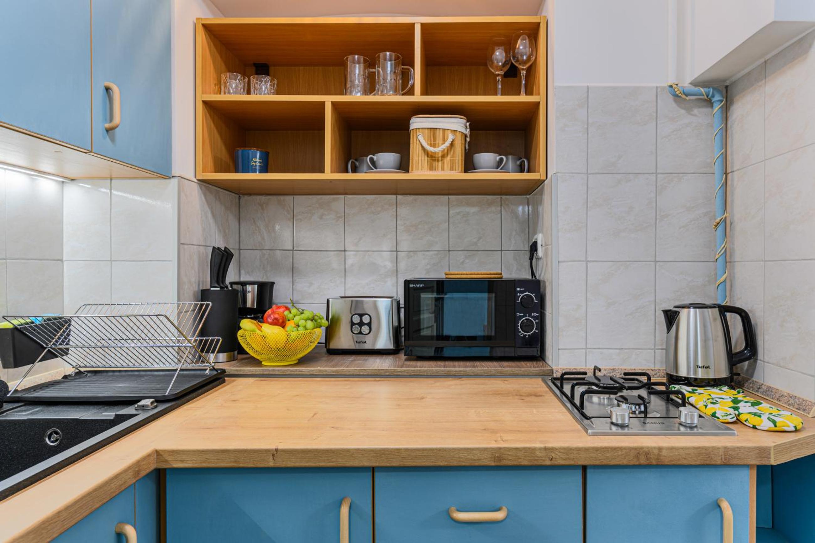 One-Bedroom Apartment - Photo 17