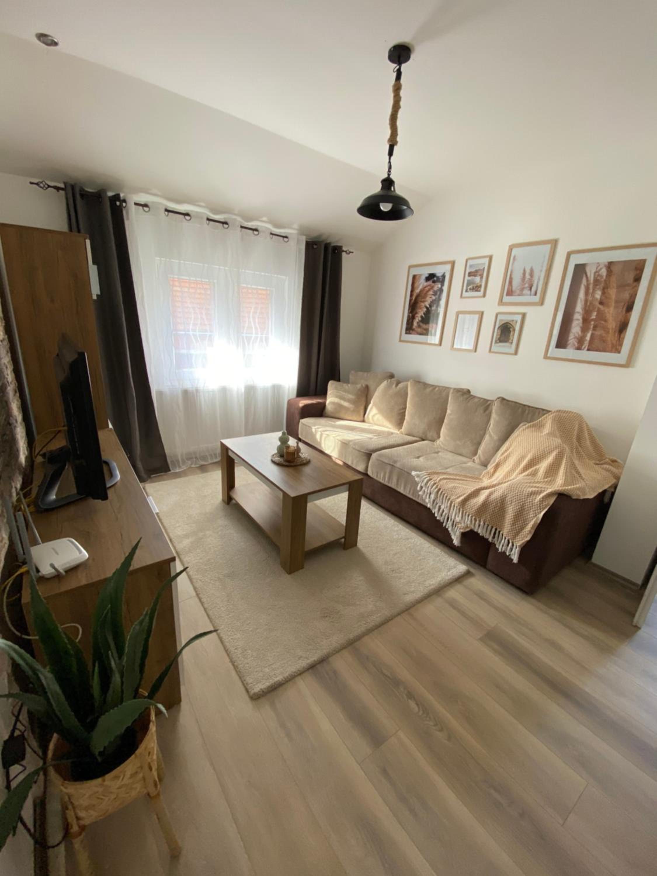 One-Bedroom Apartment 2